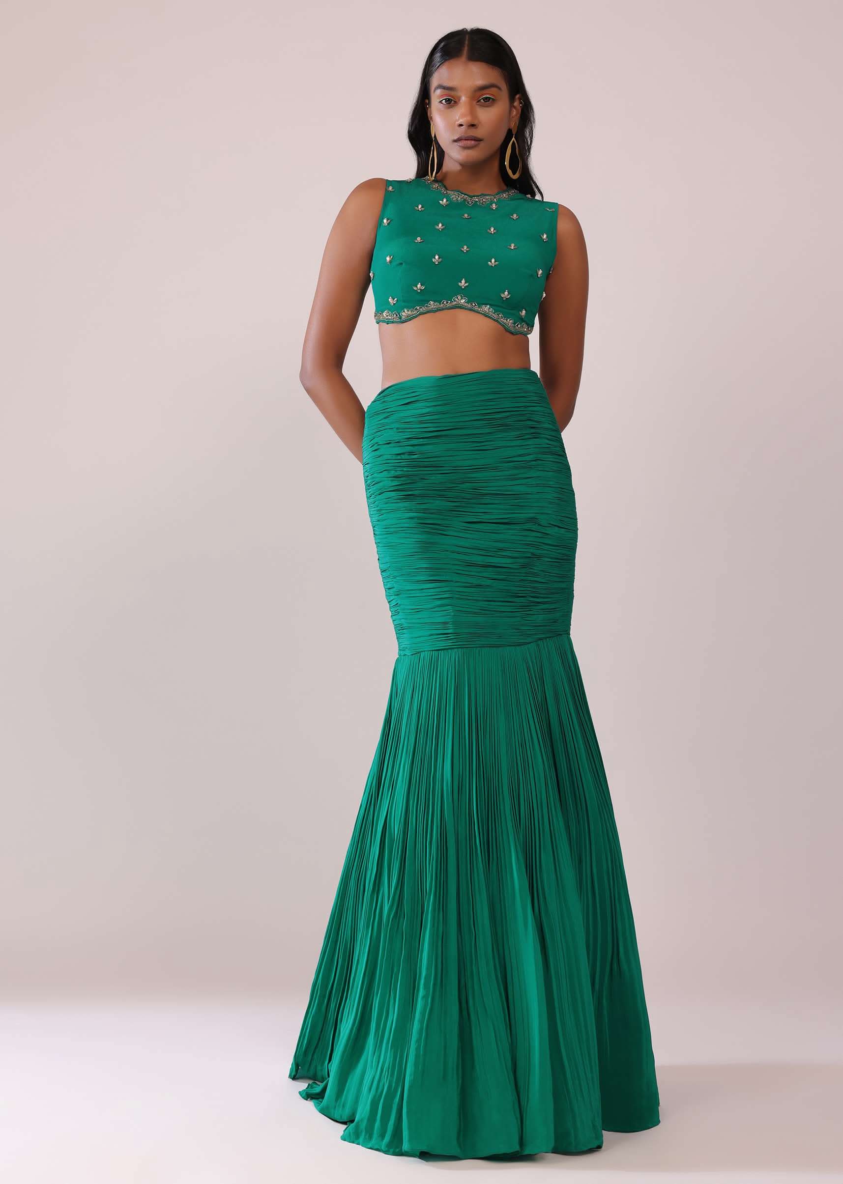 Jade Green Fish-Cut Skirt And Embroidered Blouse Set In Crepe - Image 3