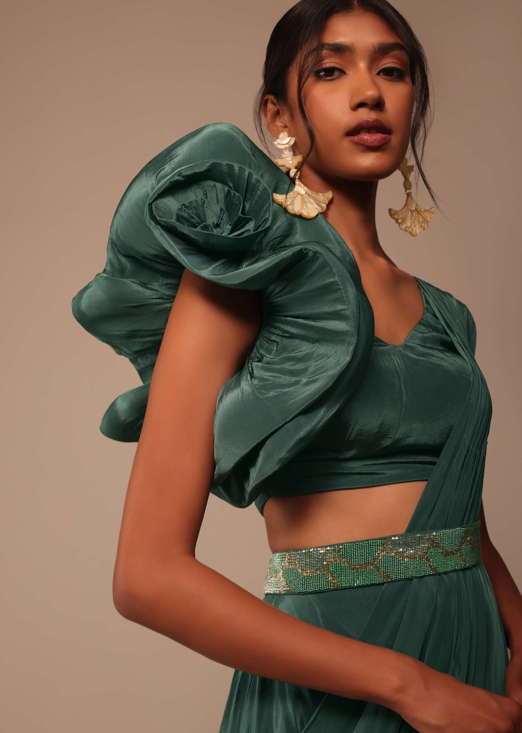 Jade Green Saree With Fancy One Side Flowered Shape Sleeve And Belt - Image 2