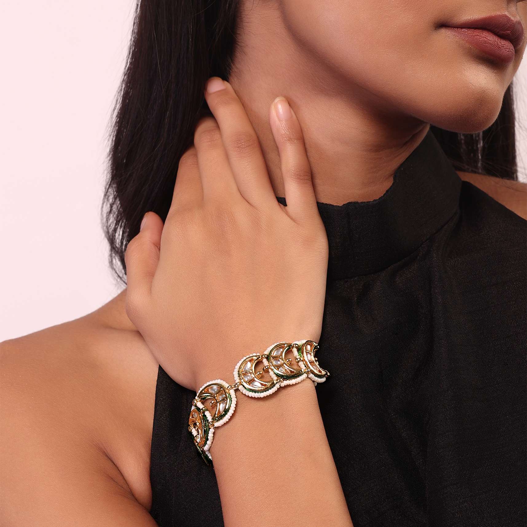 Kundan And Pearl Bracelet In Gold Tone - Image 2