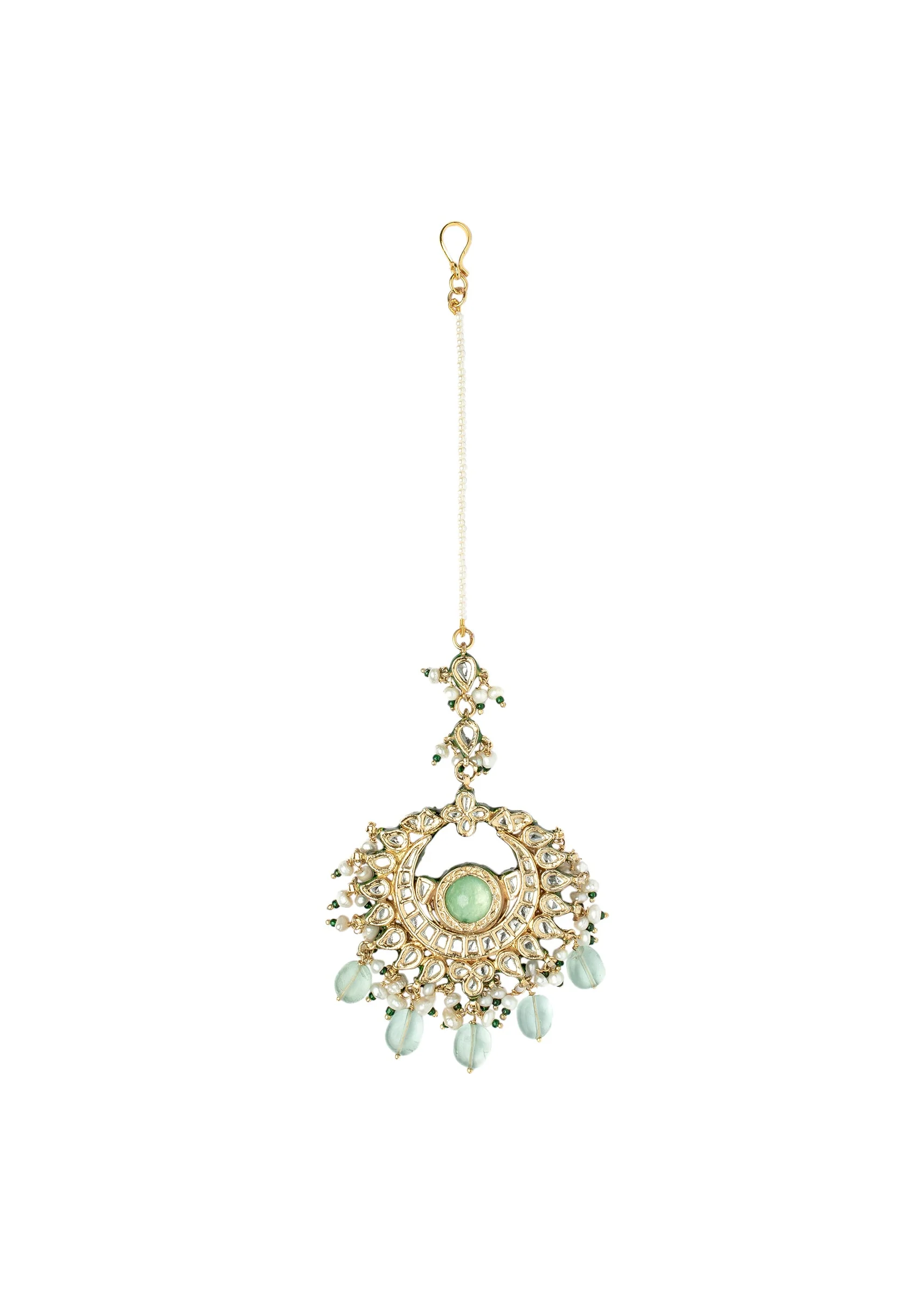Kundan Maang Tikka With Green Gemstones And Pearl Drops - Image 2