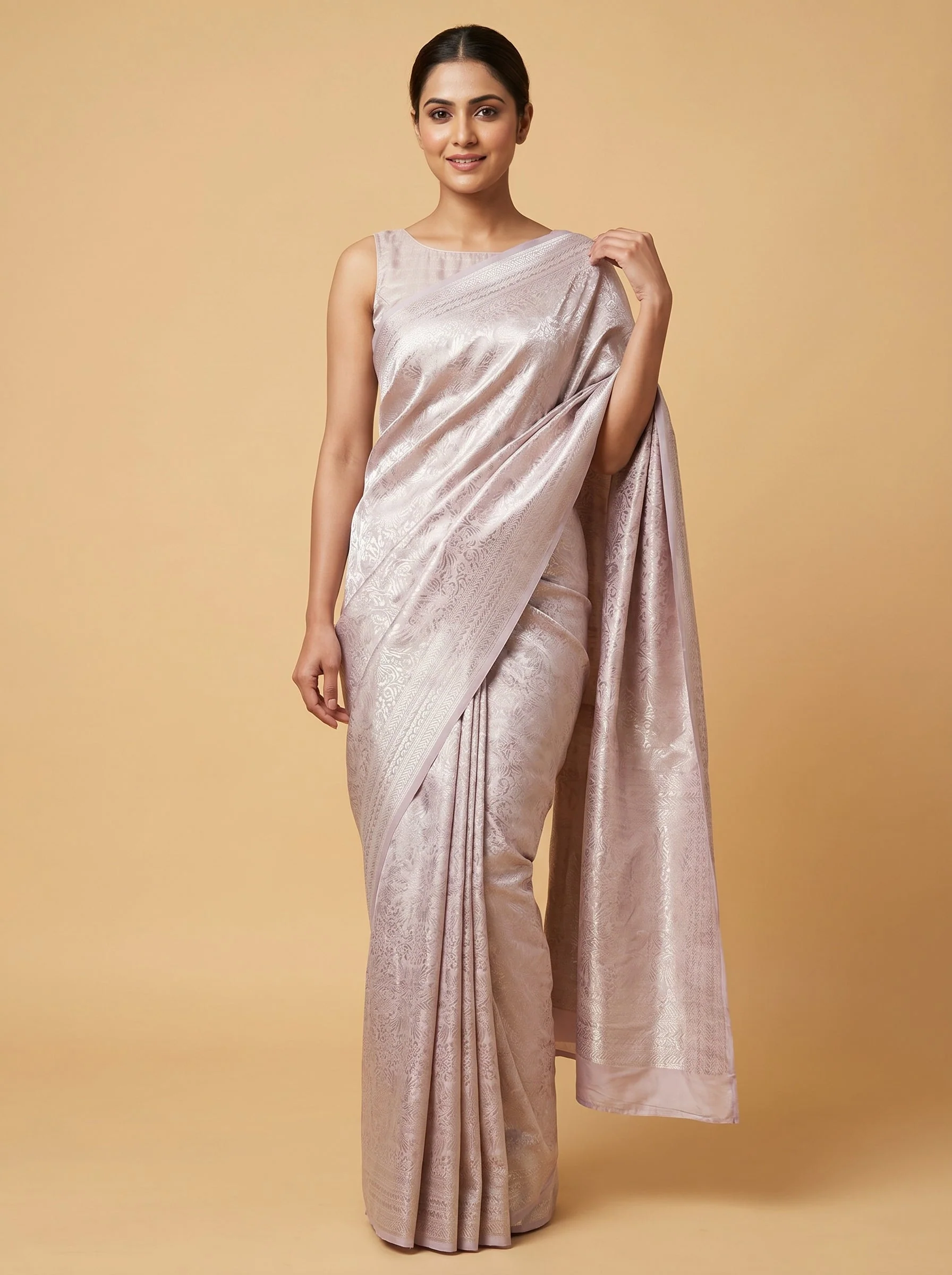 Lavender Handloom Saree with Dreamlike Drape