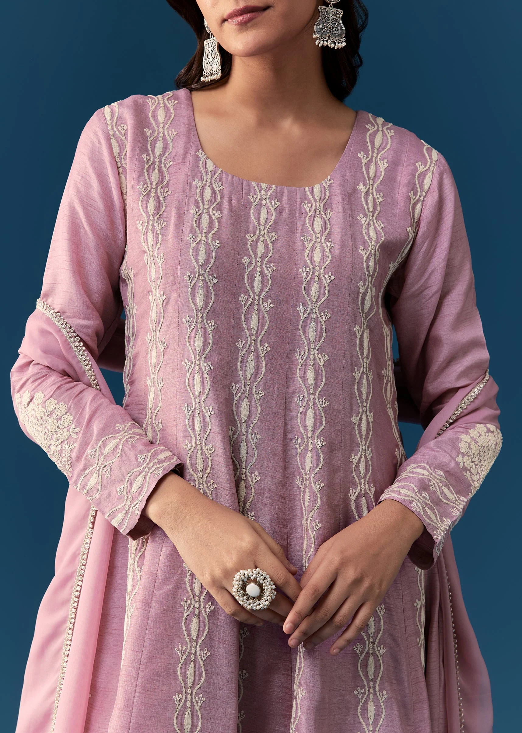 Lavender Pastel Pakistani Style Anarkali Suit With Thread Work - Image 2