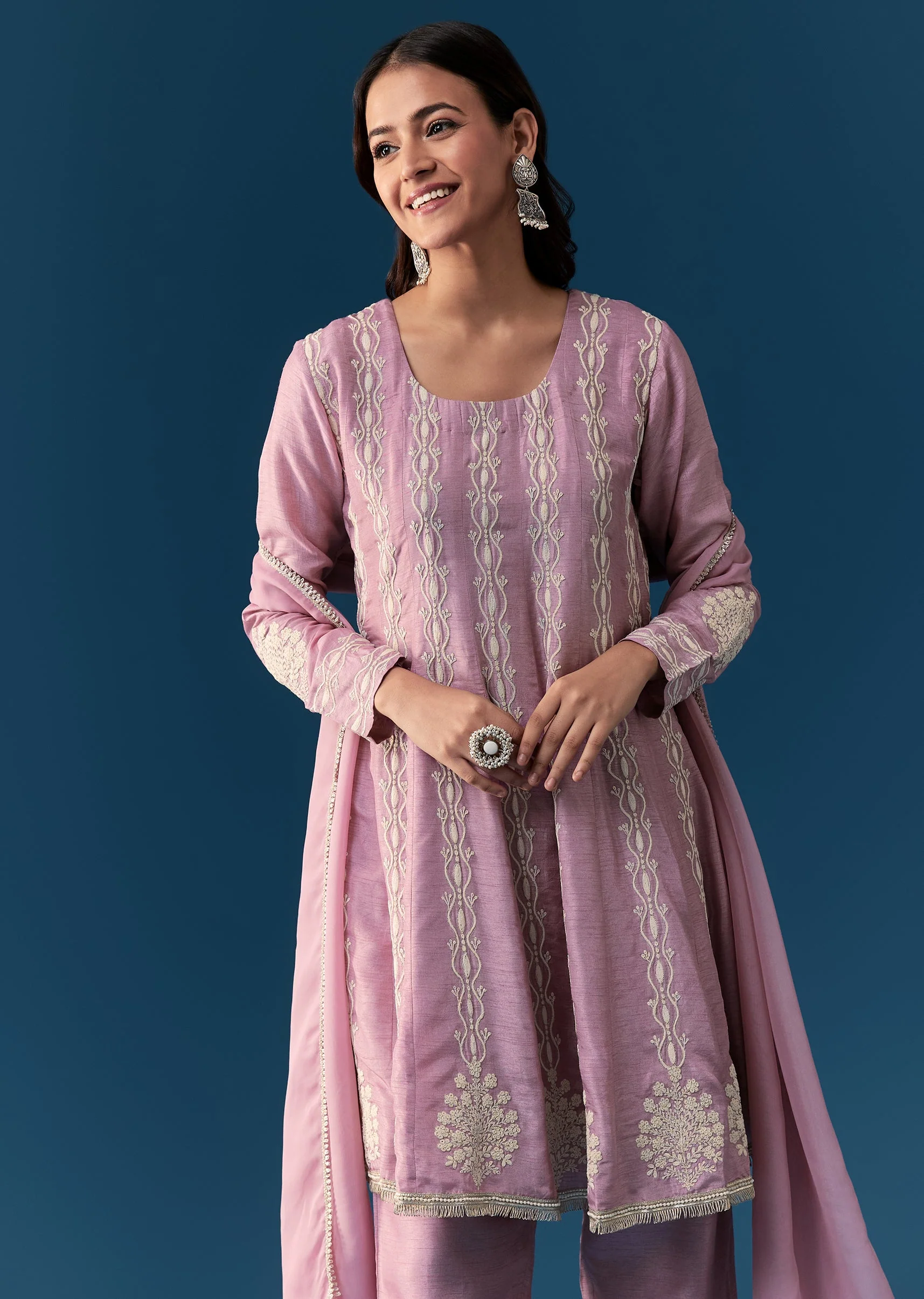 Lavender Pastel Pakistani Style Anarkali Suit With Thread Work - Image 4