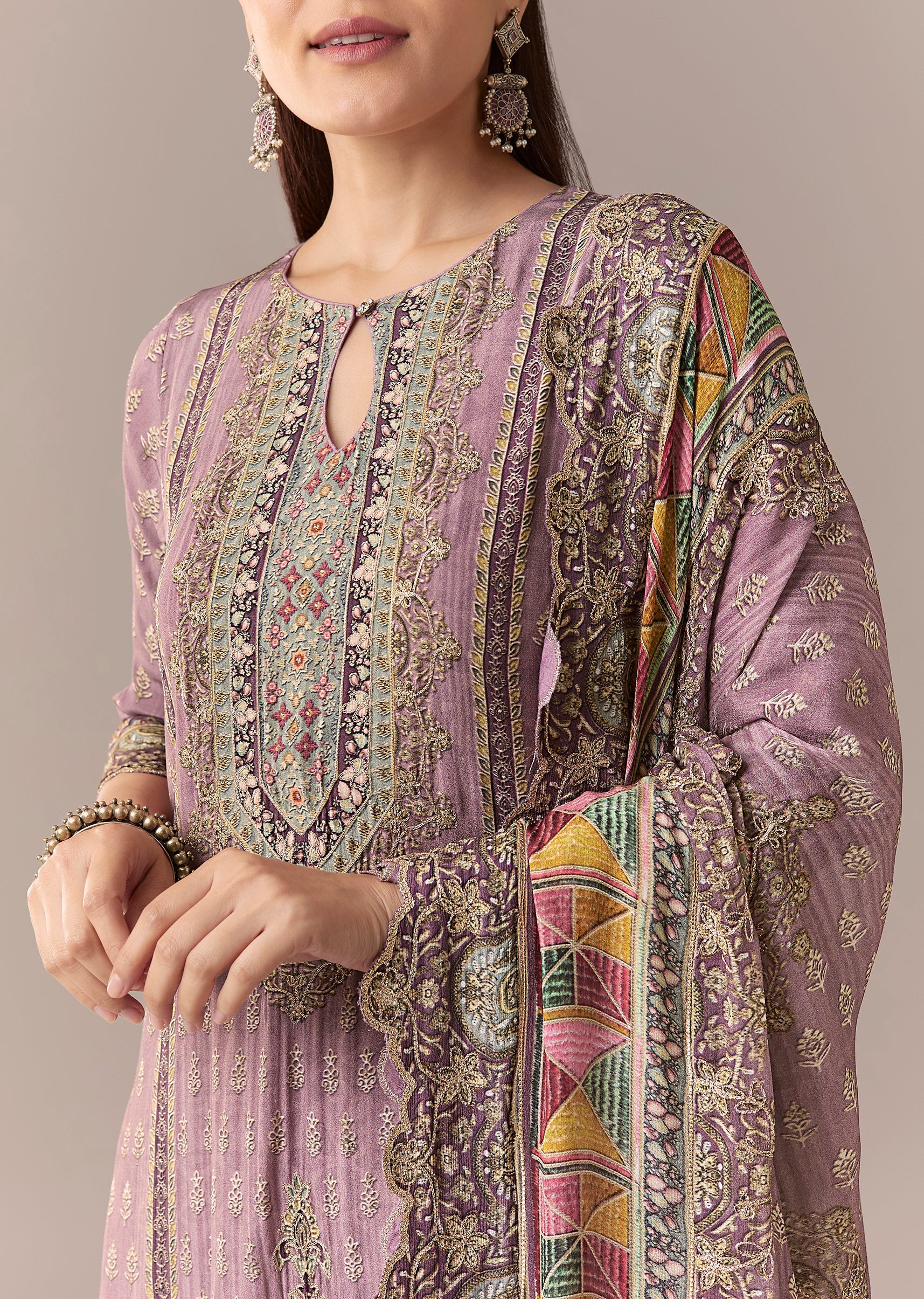 Lavender Printed Zari Kurta Set With Pant And Dupatta - Image 2