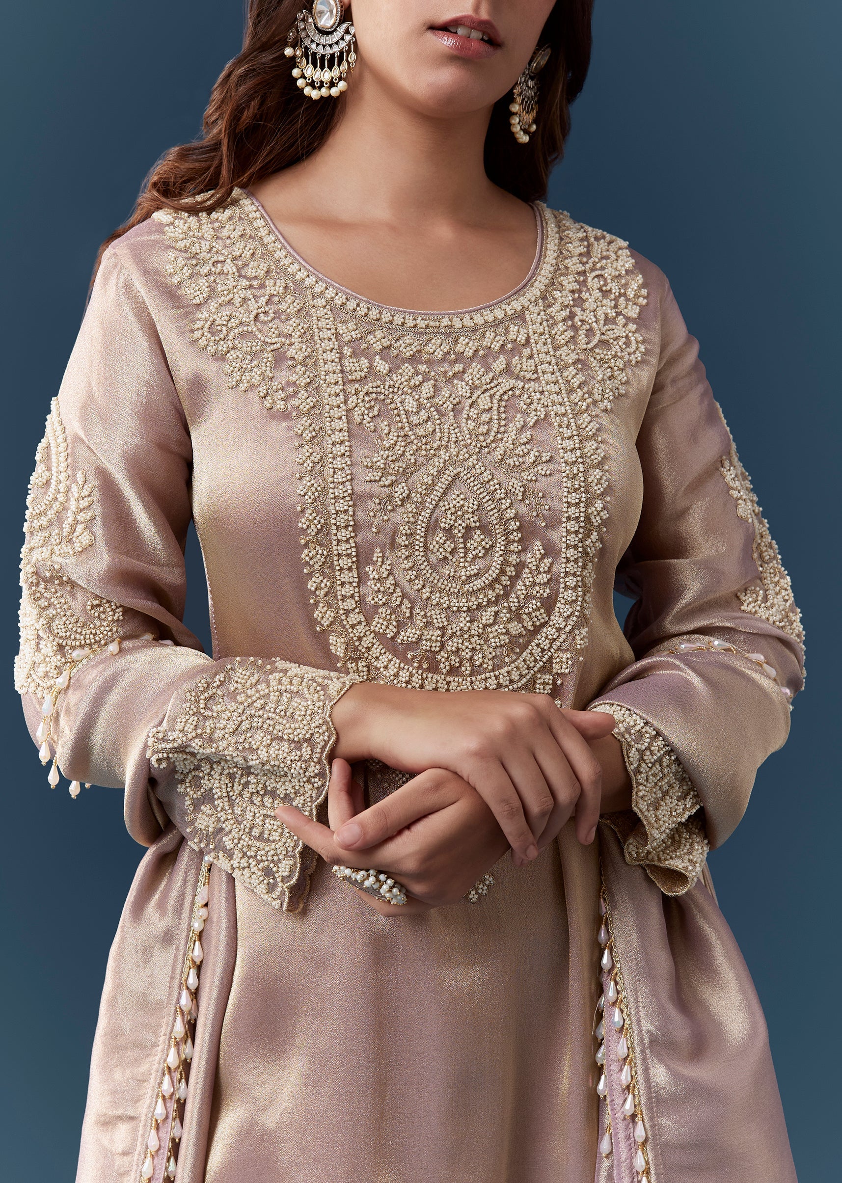 Lavender Tissue Embellished Kurta Pant Set - Image 2