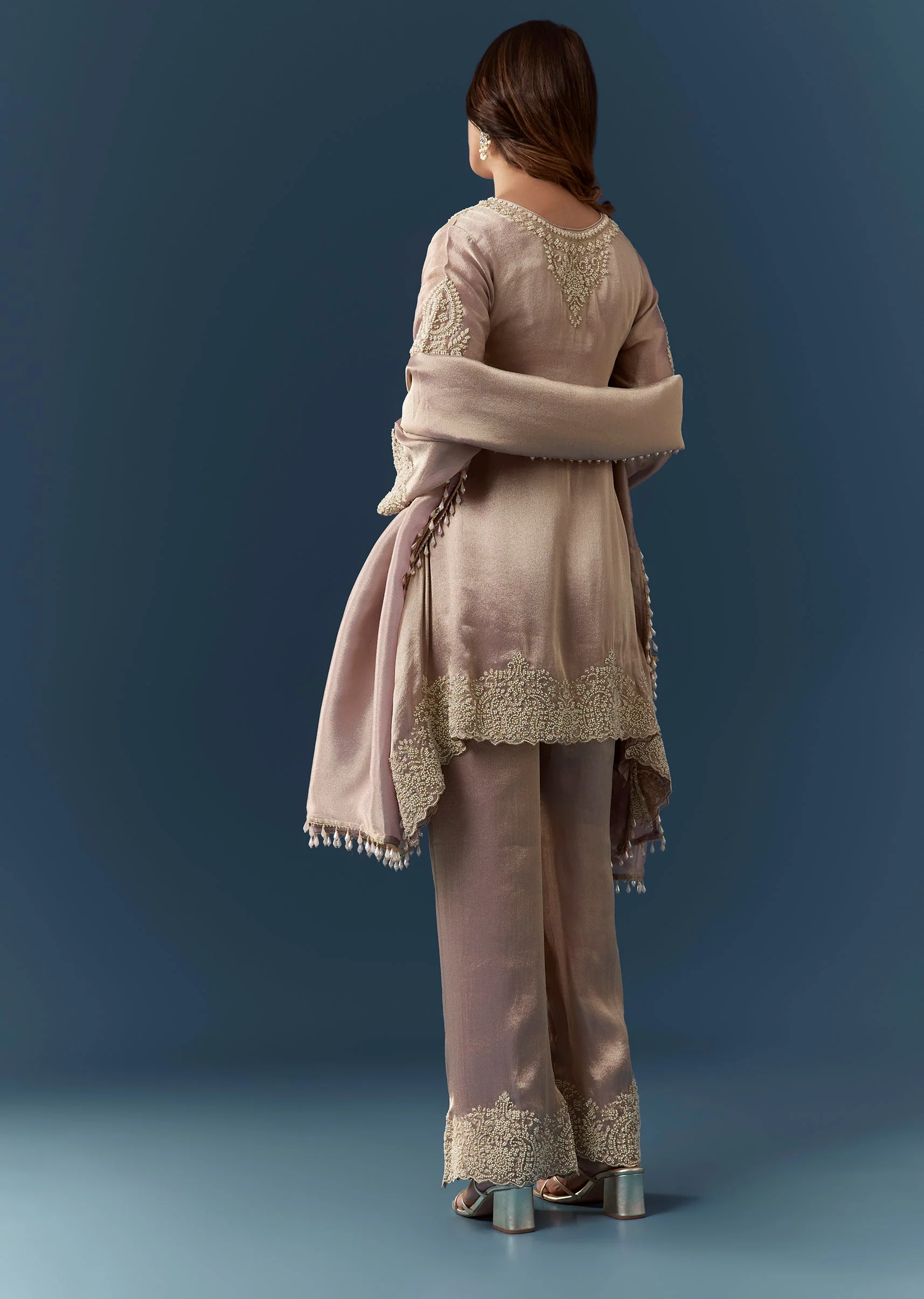 Lavender Tissue Embellished Kurta Pant Set - Image 5