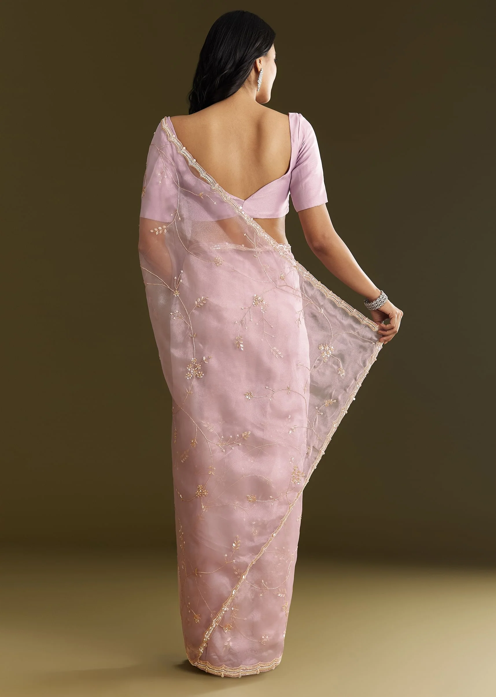 Lavender Tissue Saree With Cutdana And Sequins Embroidery And Scallop Border - Image 6