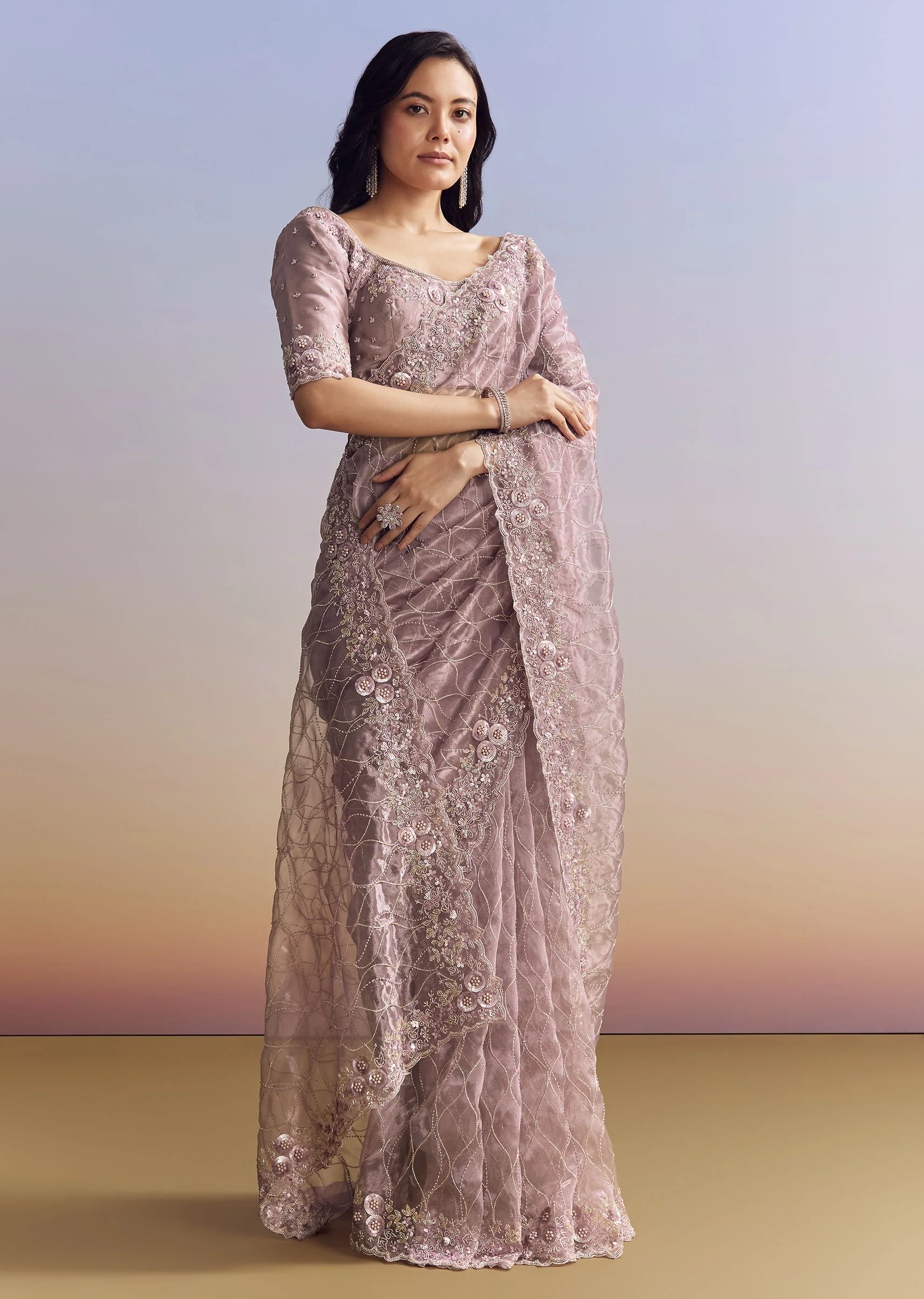 Lavender Tissue Saree With Floral Jaal - Image 2