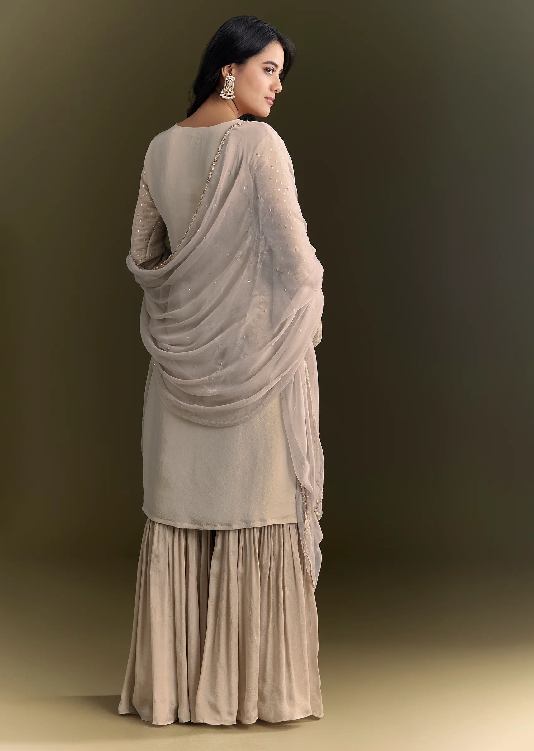 Light Grey Cutdana Zardosi Embroidered Kurta With Scallop Border Dupatta - Image 5
