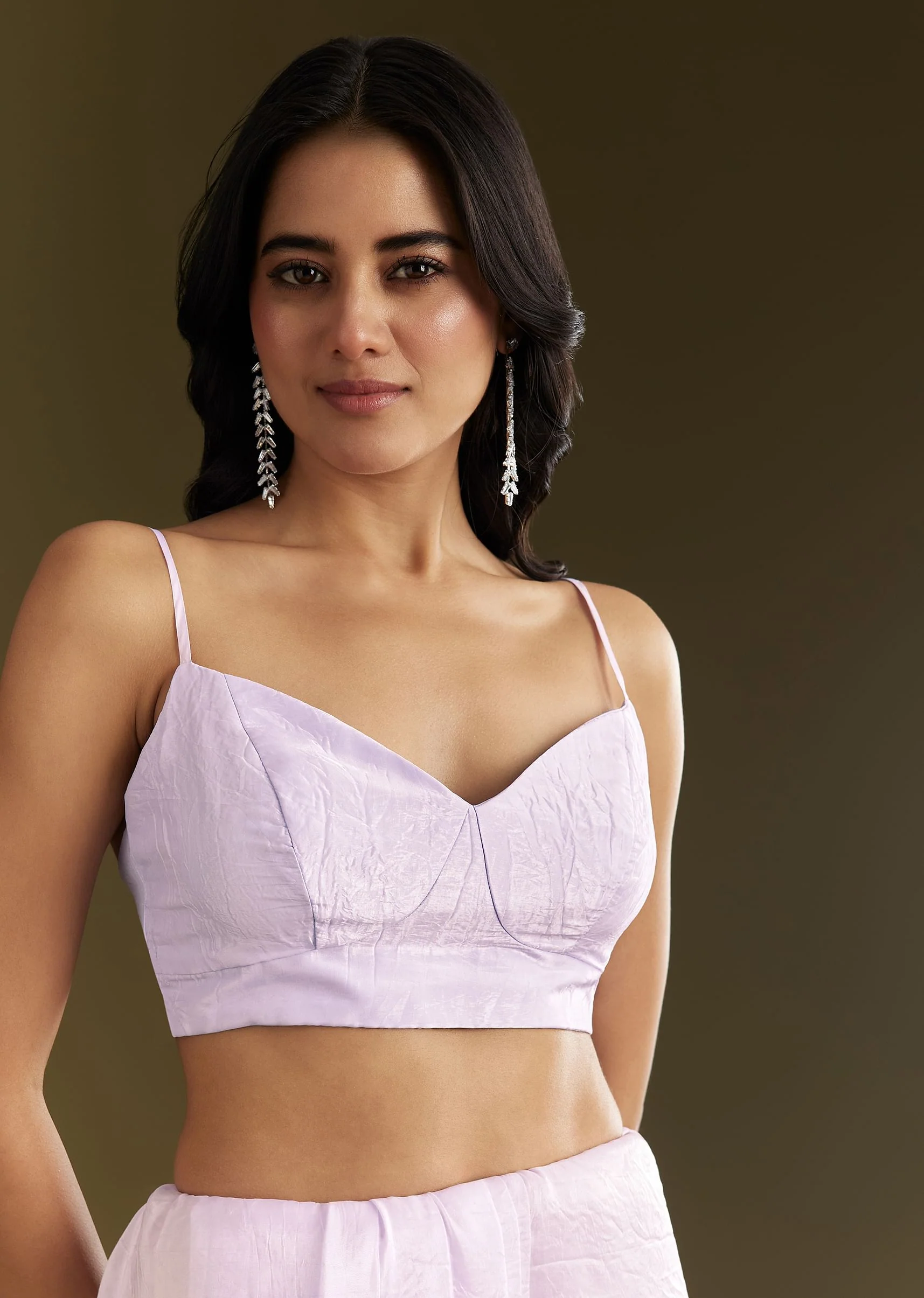 Light Lavender Tissue Saree With Cutdana Beads Embroidery And Scallop Border - Image 7