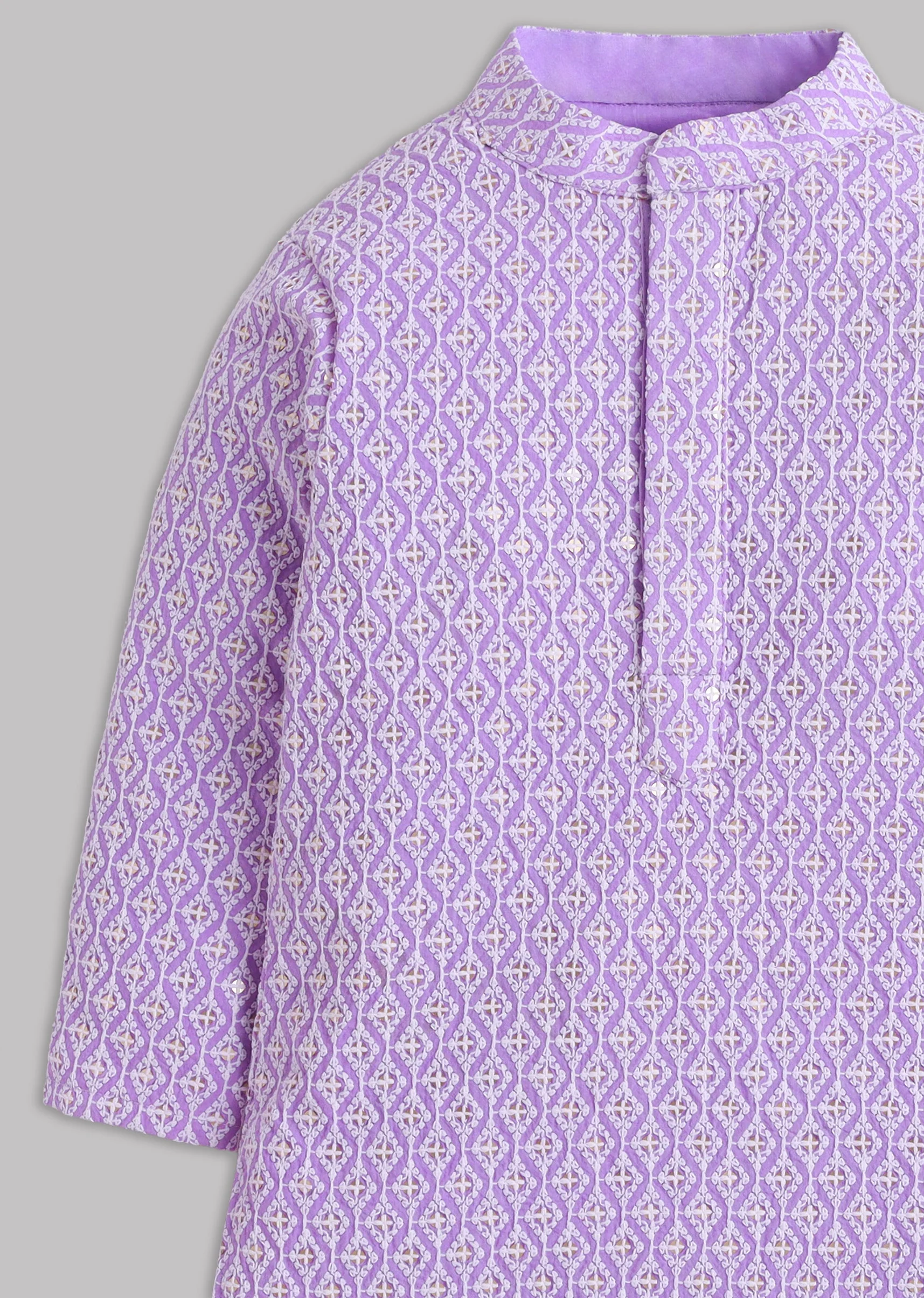 Lilac Embroidered Kurta Set With Cotton Lycra Pants - Image 4