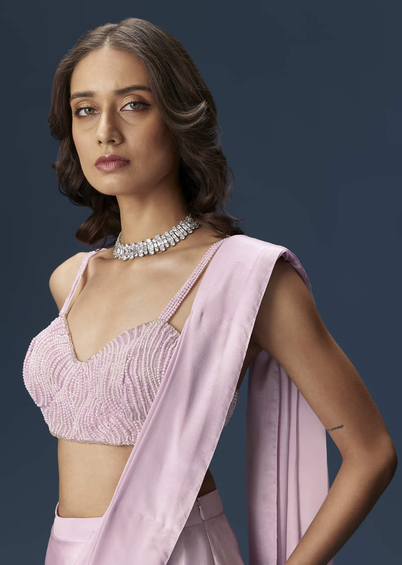 Lilac Ready Pleated Saree With Embellished Blouse And Belt - Image 4