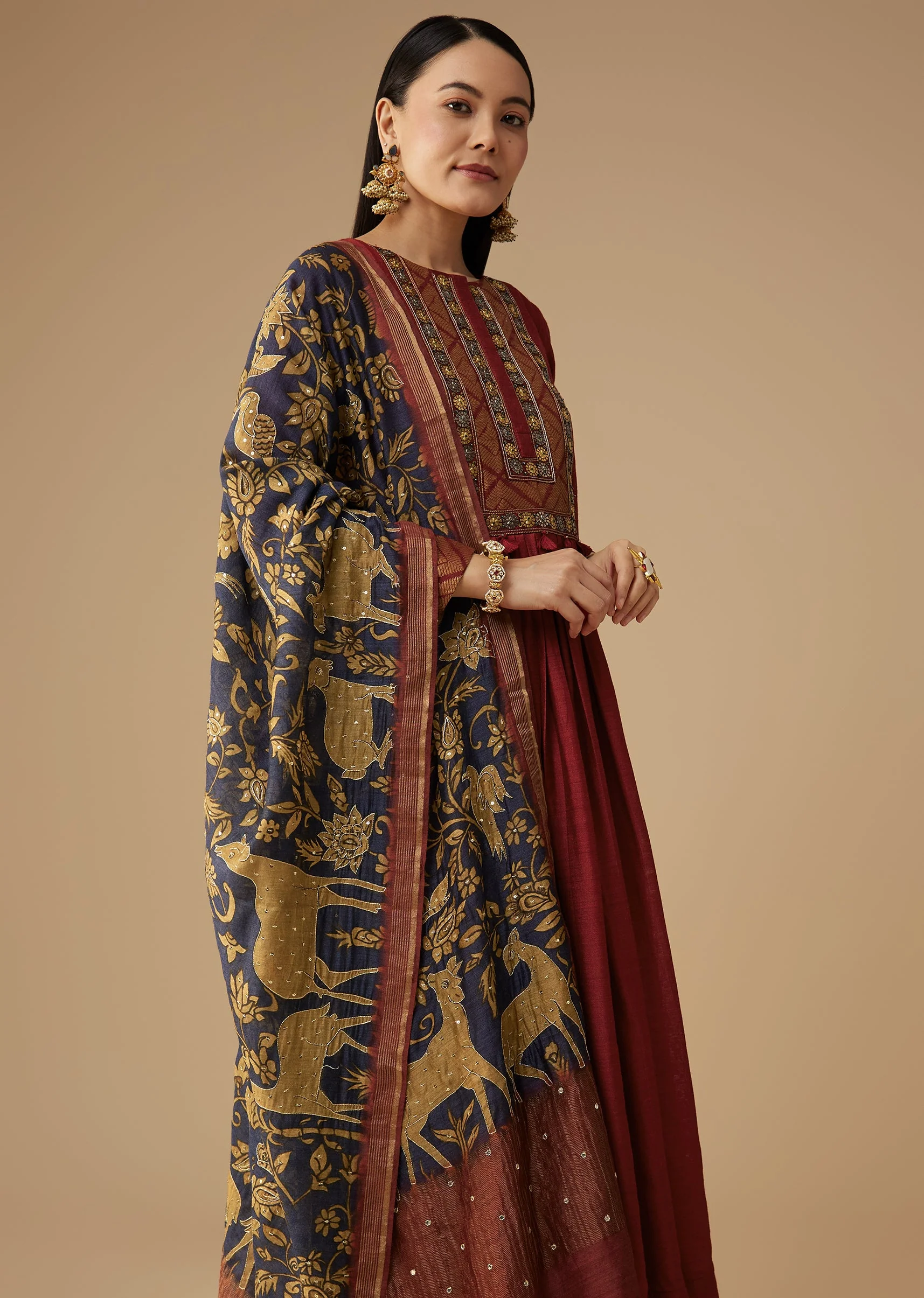 Maroon Brocade Detail Anarkali Set - Image 4