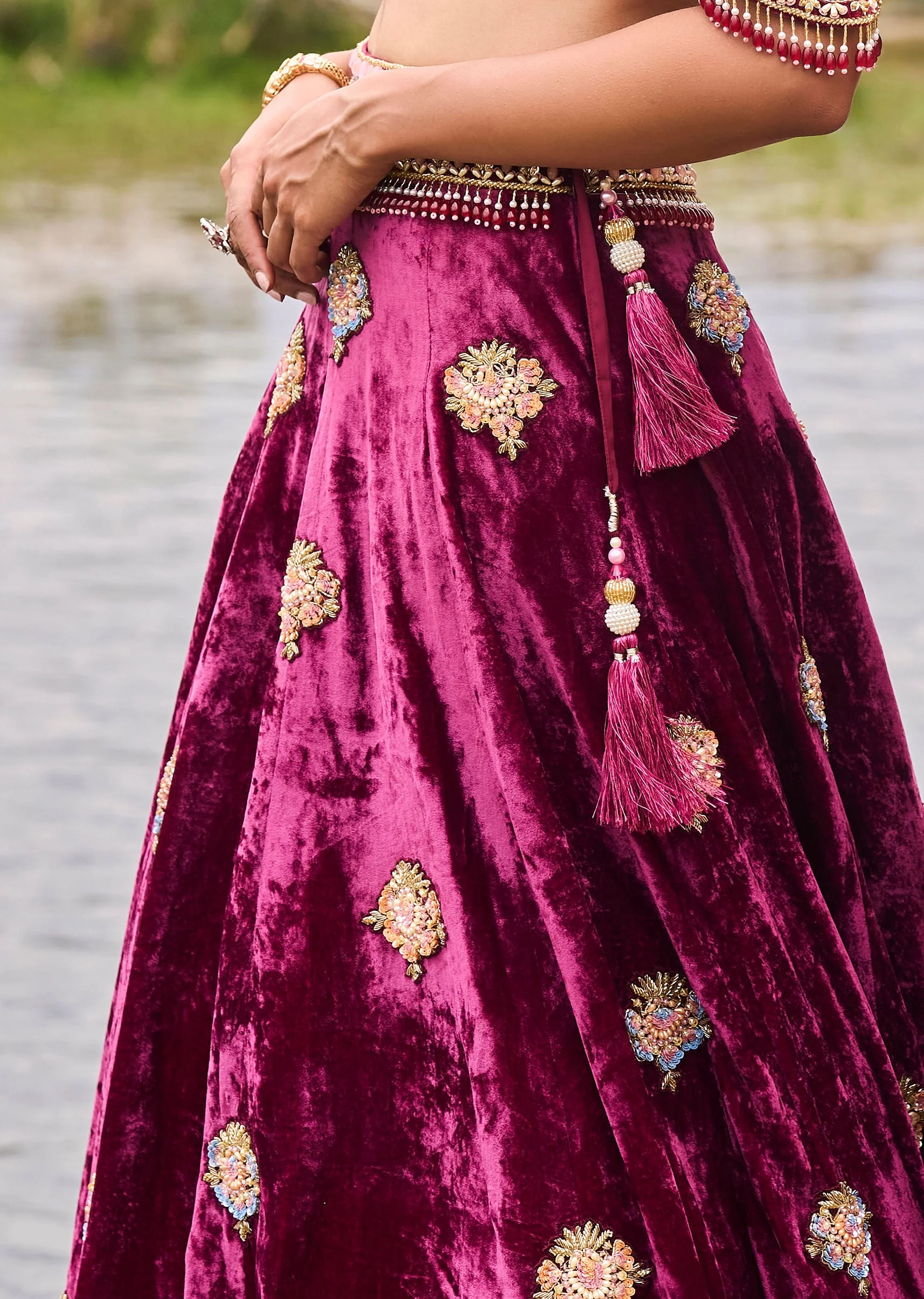 Maroon Embroidered Velvet Lehenga And Blouse With Dupatta - Image 7