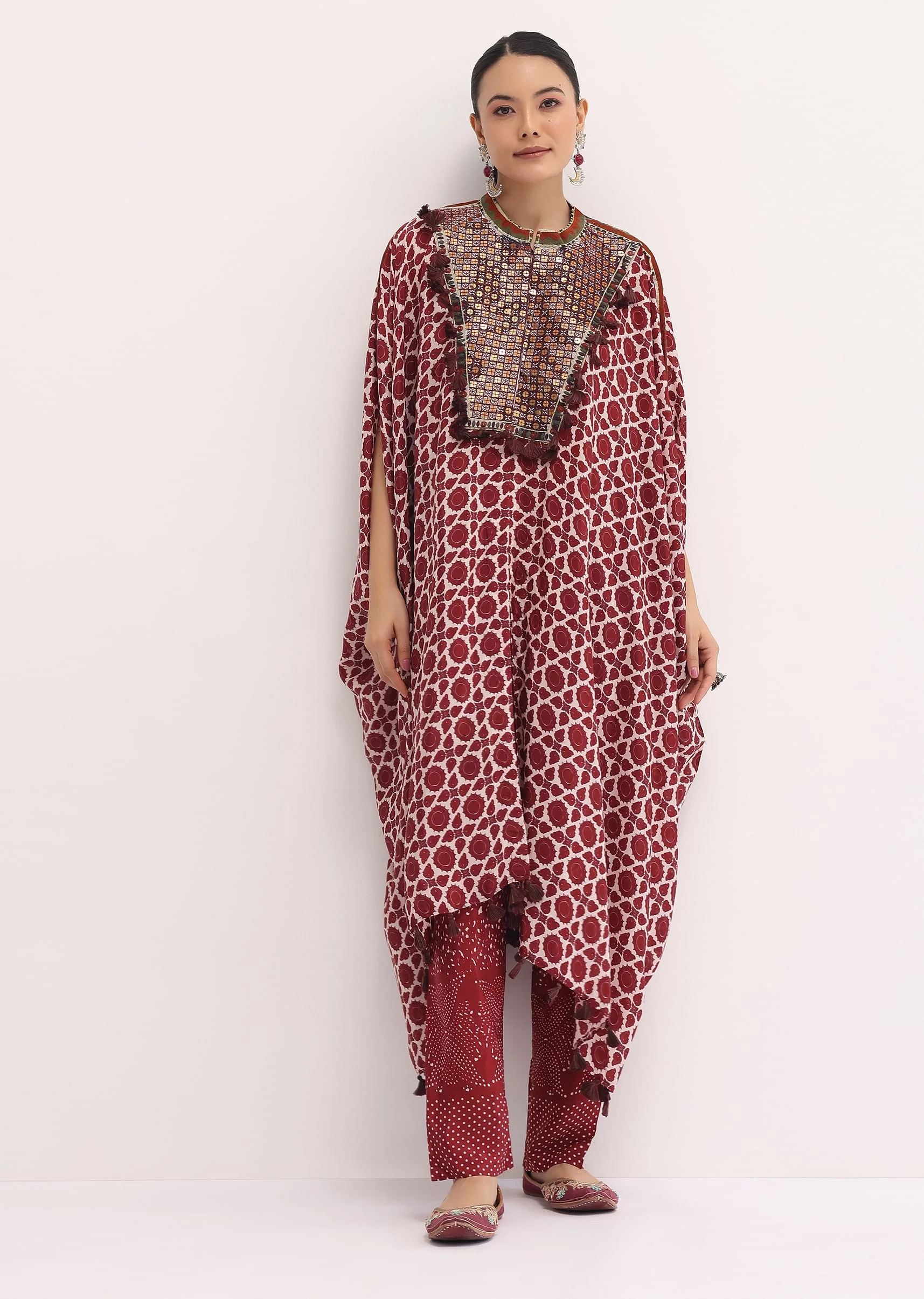 Maroon Printed Crepe Kaftan Kurta Set - Image 3