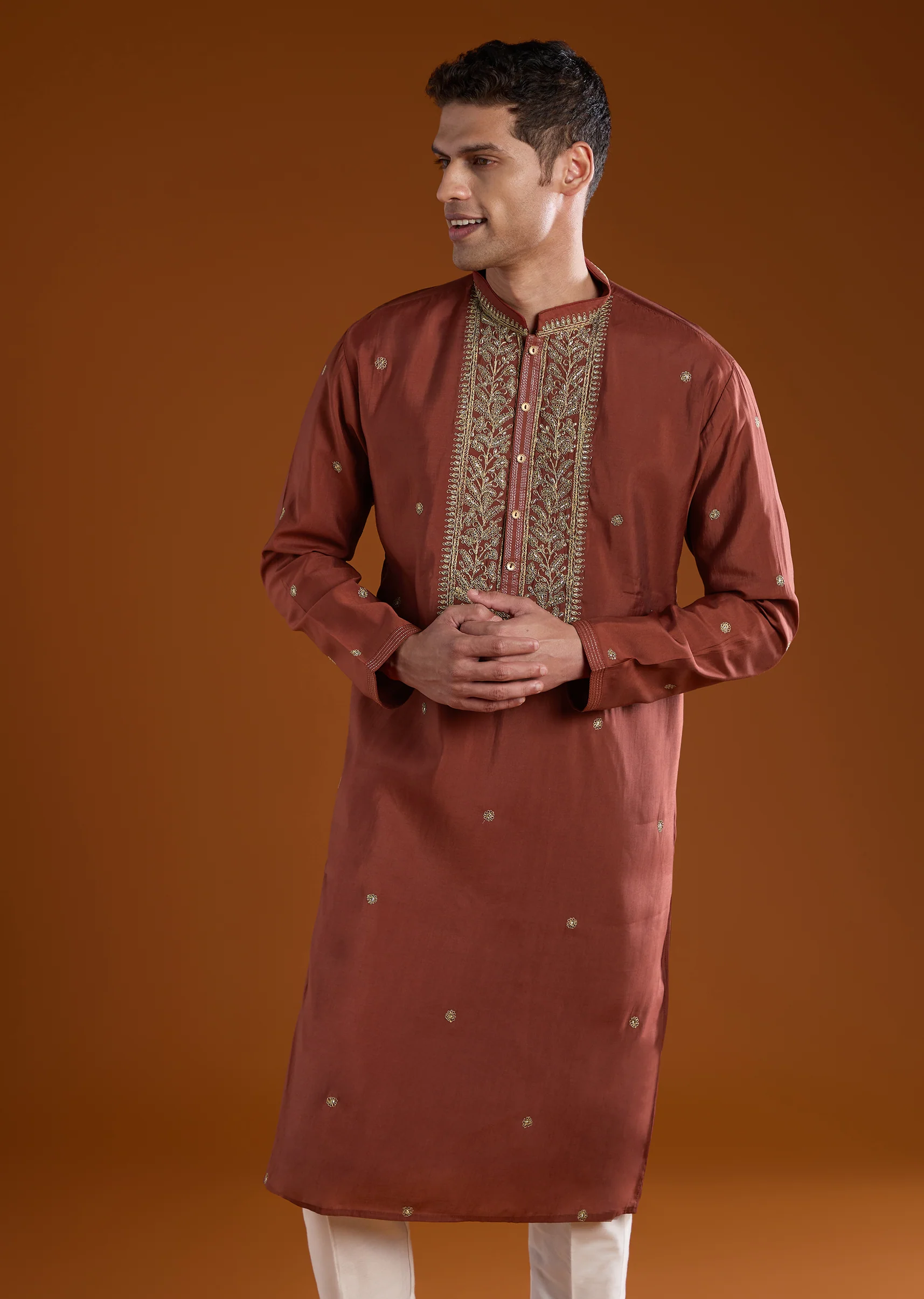 Maroon Red Silk Kurta Set With Thread Detail - Image 3