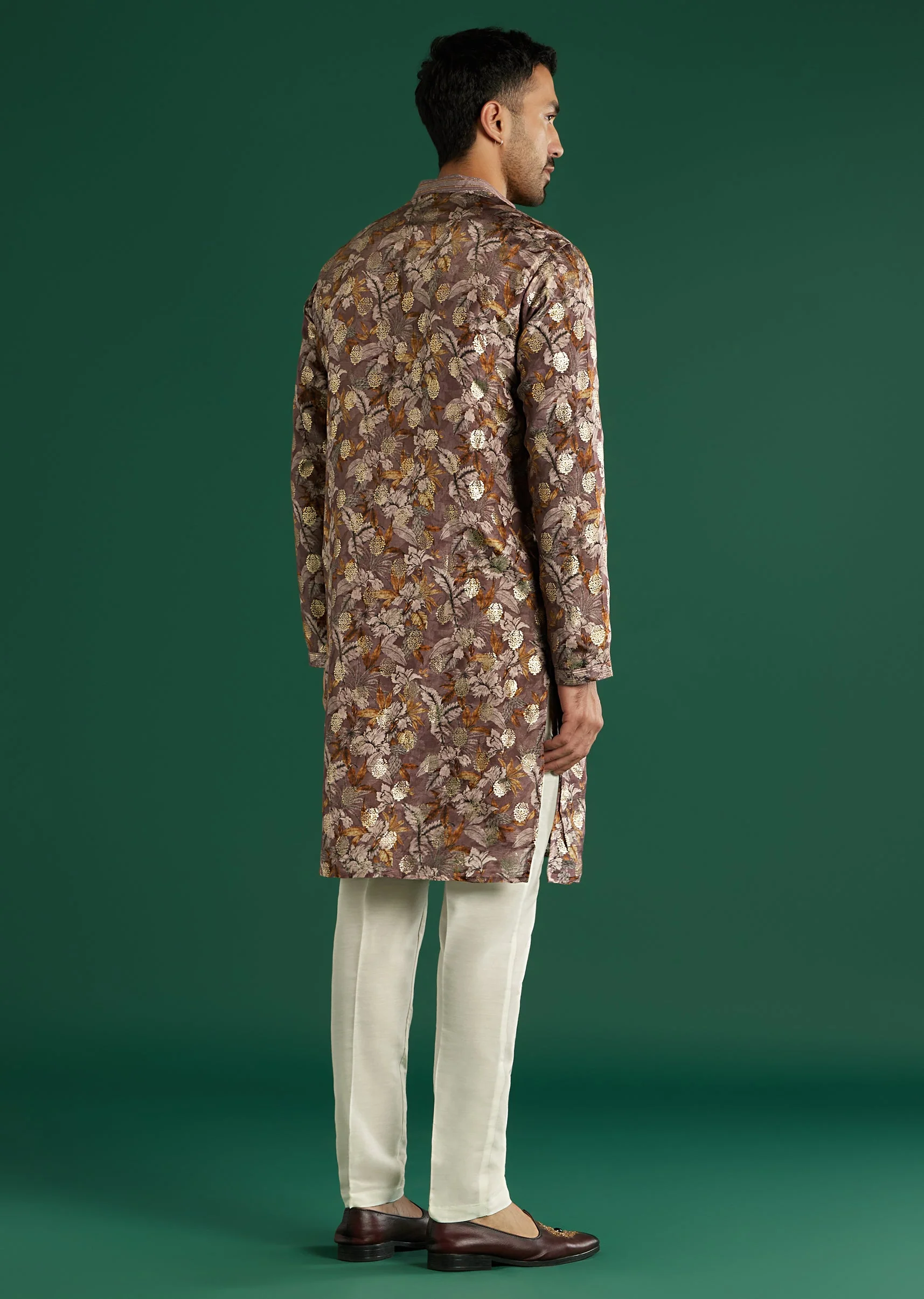 Maroon Silk Kurta Set For Men With Floral Motif Print - Image 5