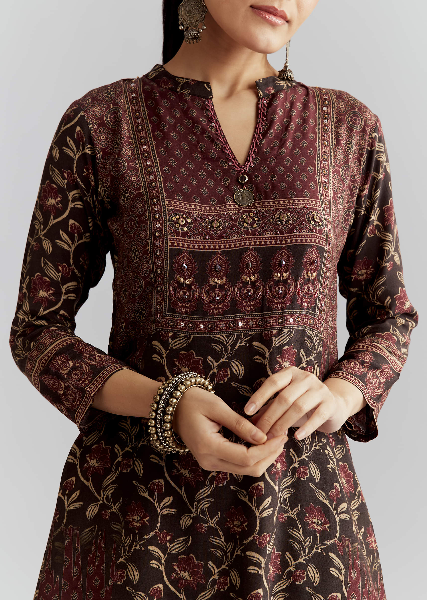 Maroon Viscose Co Ord Set With Floral Print - Image 2