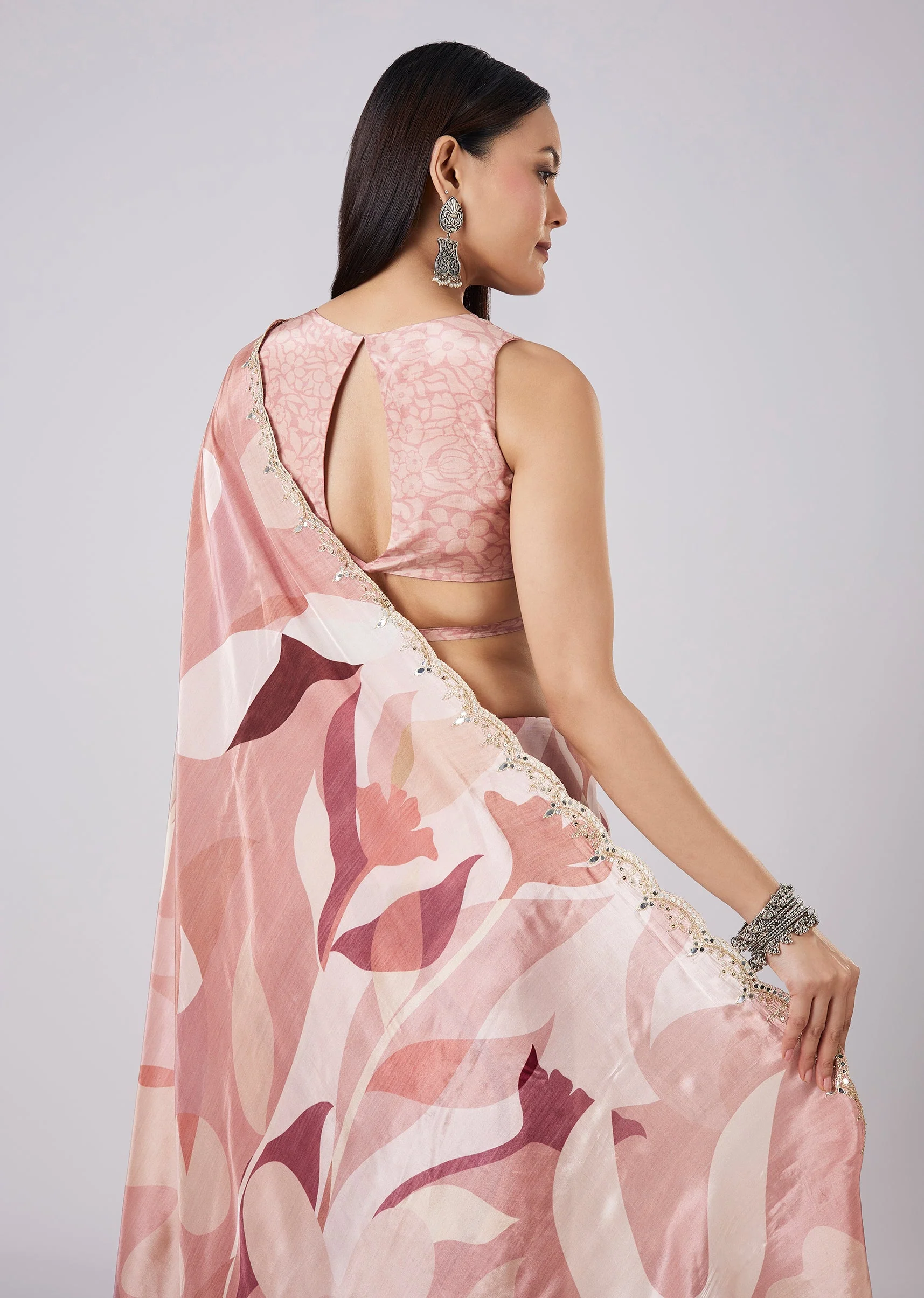 Mauve Abstract Printed Saree with Blouse - Image 6