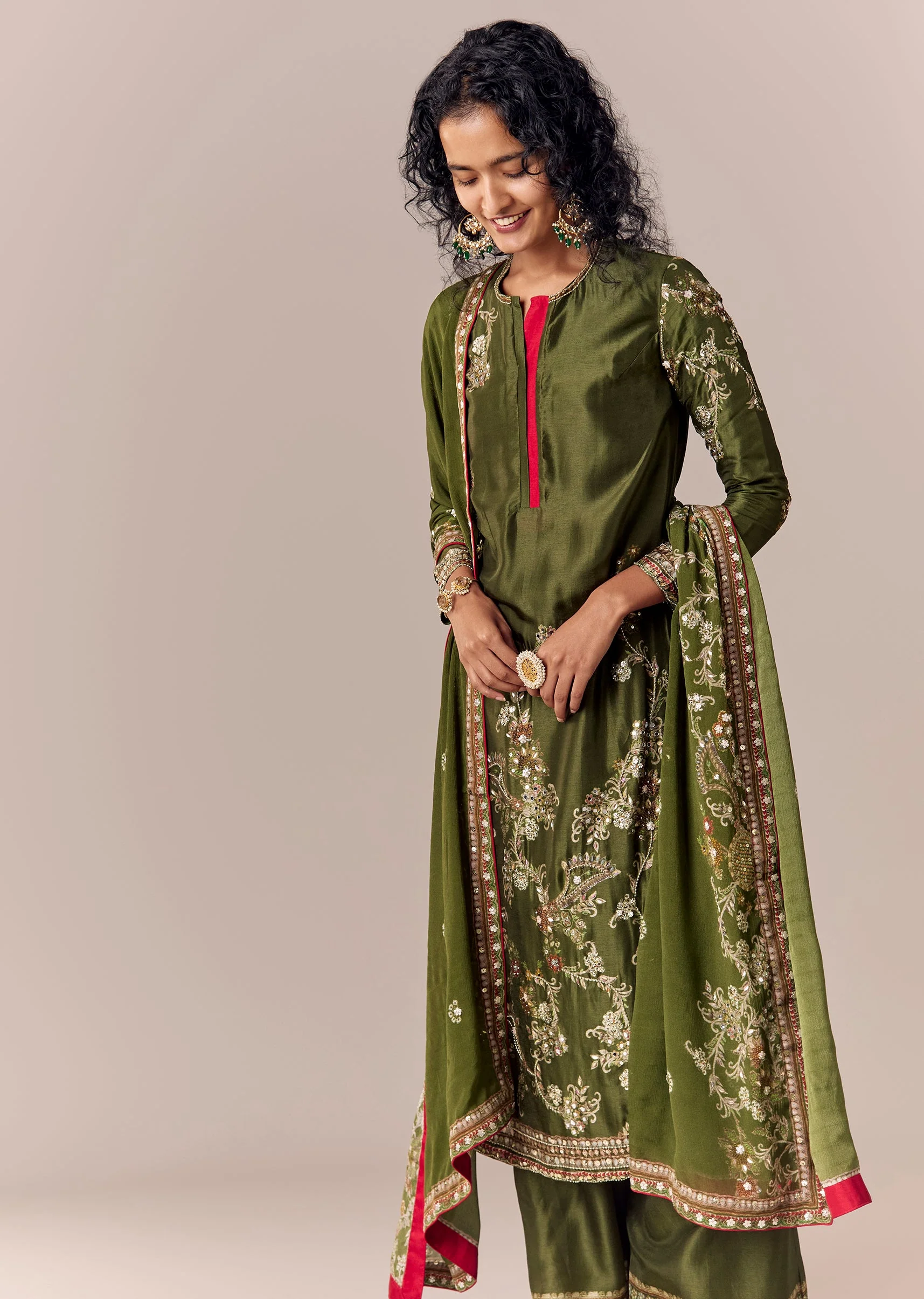Mehendi Green Printed Kurta Palazzo Set With Dupatta - Image 4