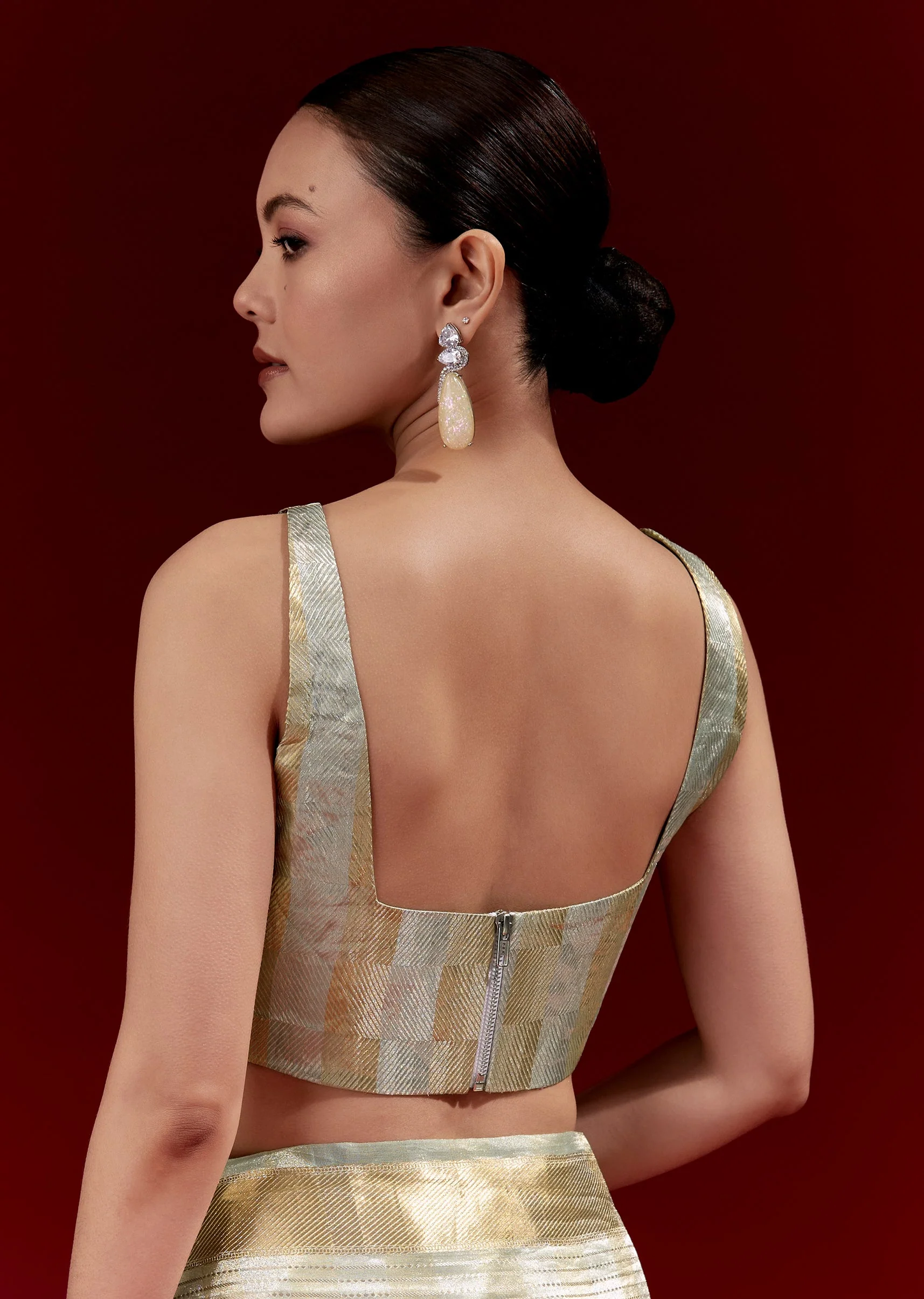 Mint Green Banarasi Tissue Saree With Golden Zari Geometric Weave And Embroidered Belt - Image 8