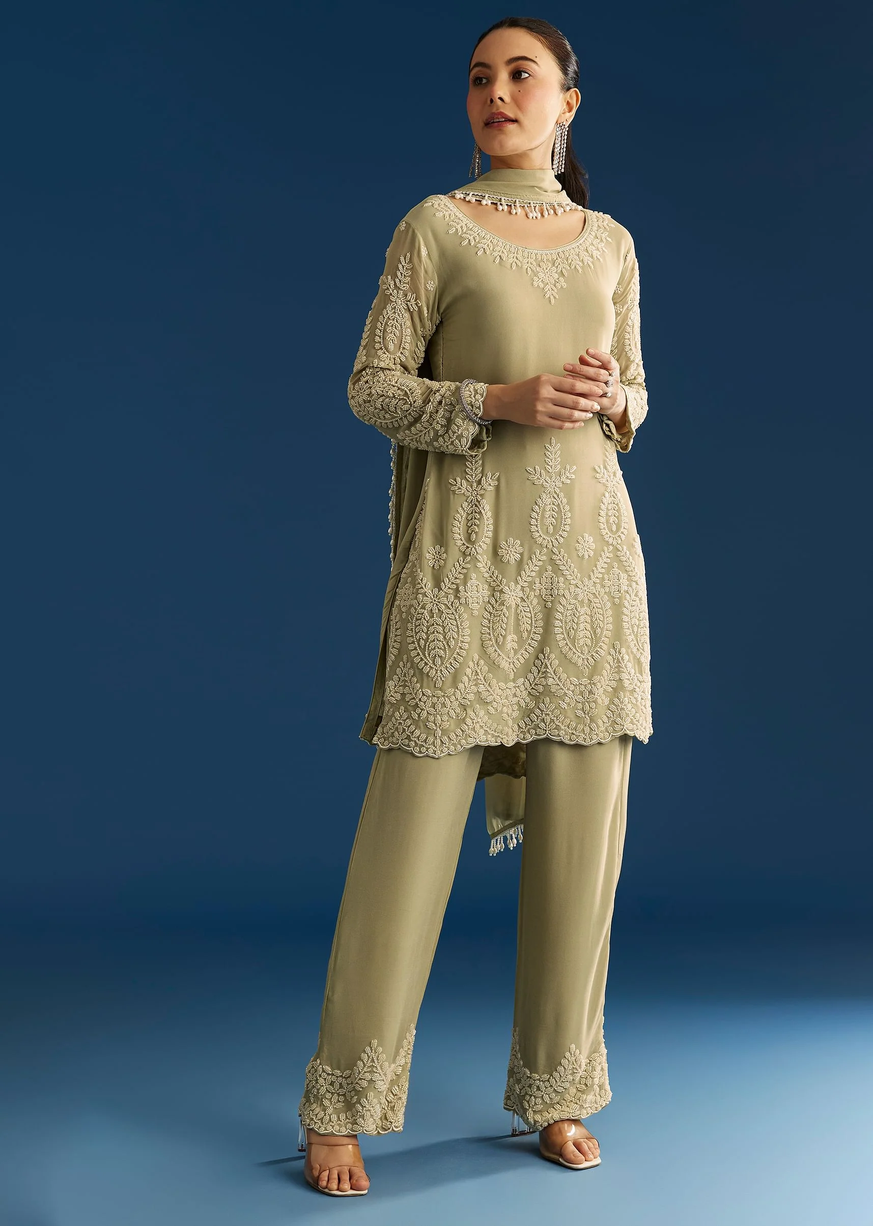 Mint Green Georgette Kurta Set With Beaded Tassel Dupatta - Image 3
