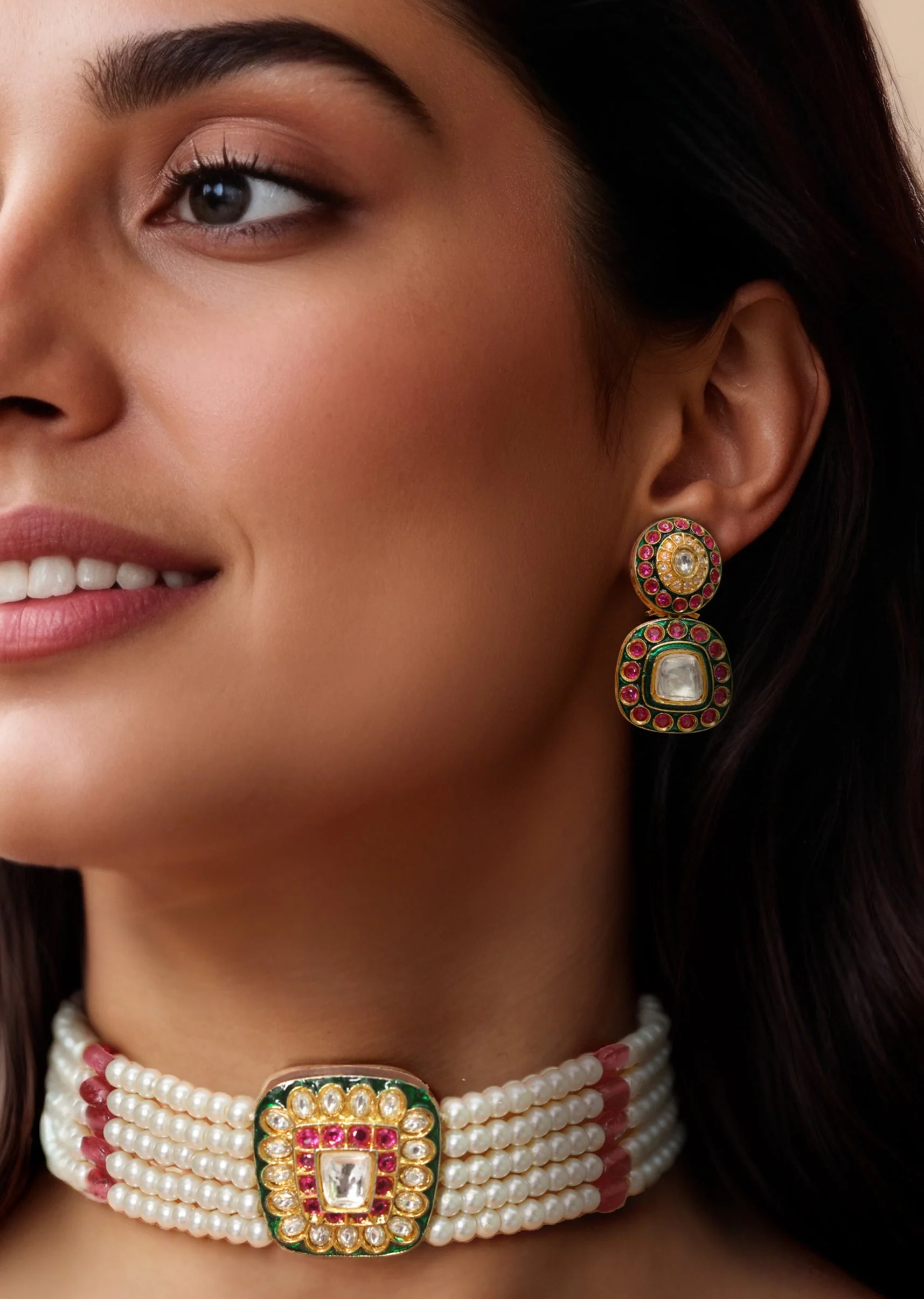 Multi Kundan Geometric Pendant Necklace Set
