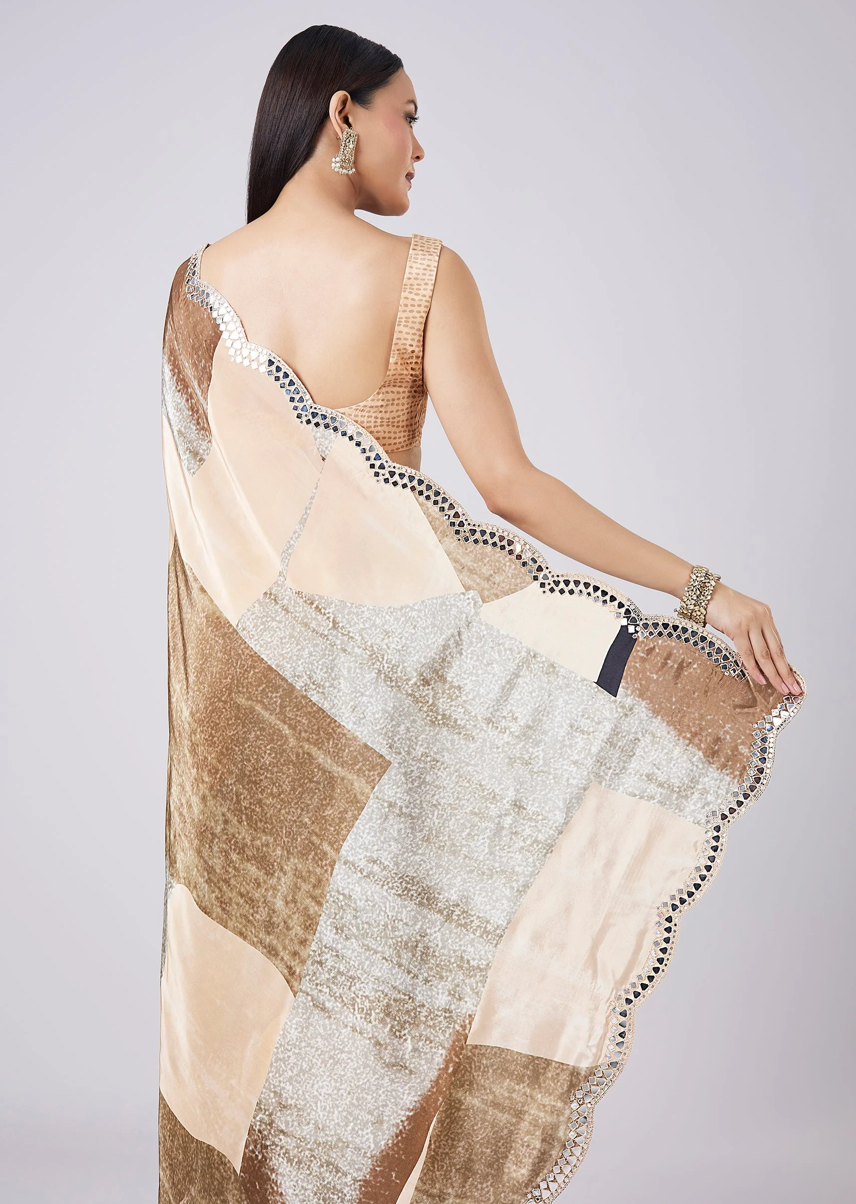 Multicolor Abstract Print Saree with Blouse - Image 6