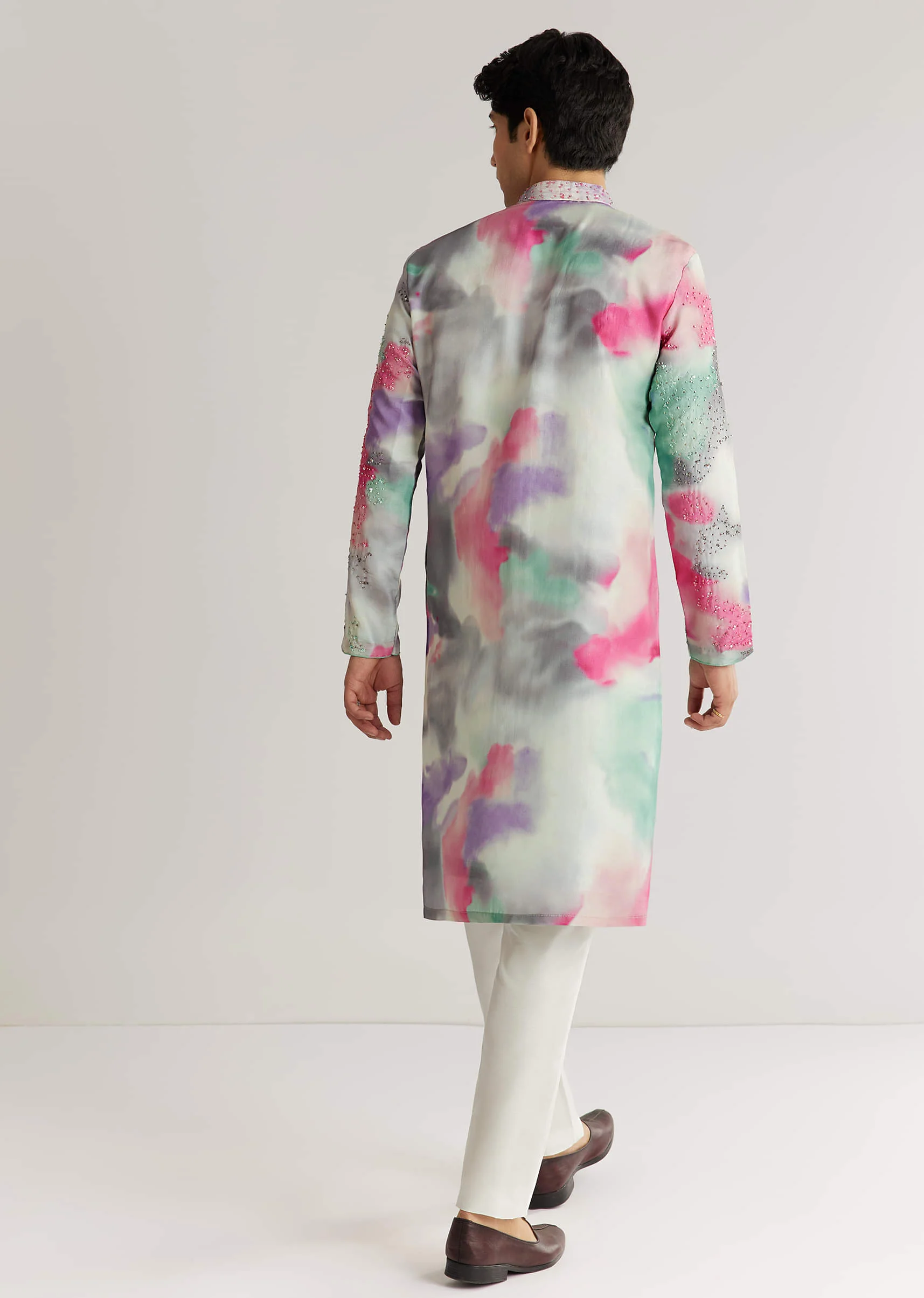 Multicolour Silk Abstract Printed Kurta Set With Sequins - Image 5