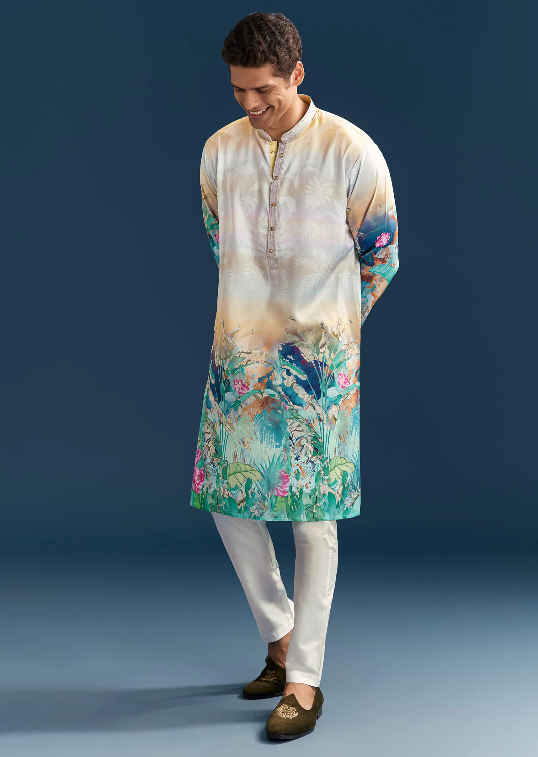 Multicolour Silk Kurta Set For Men With Ombre Print - Image 3