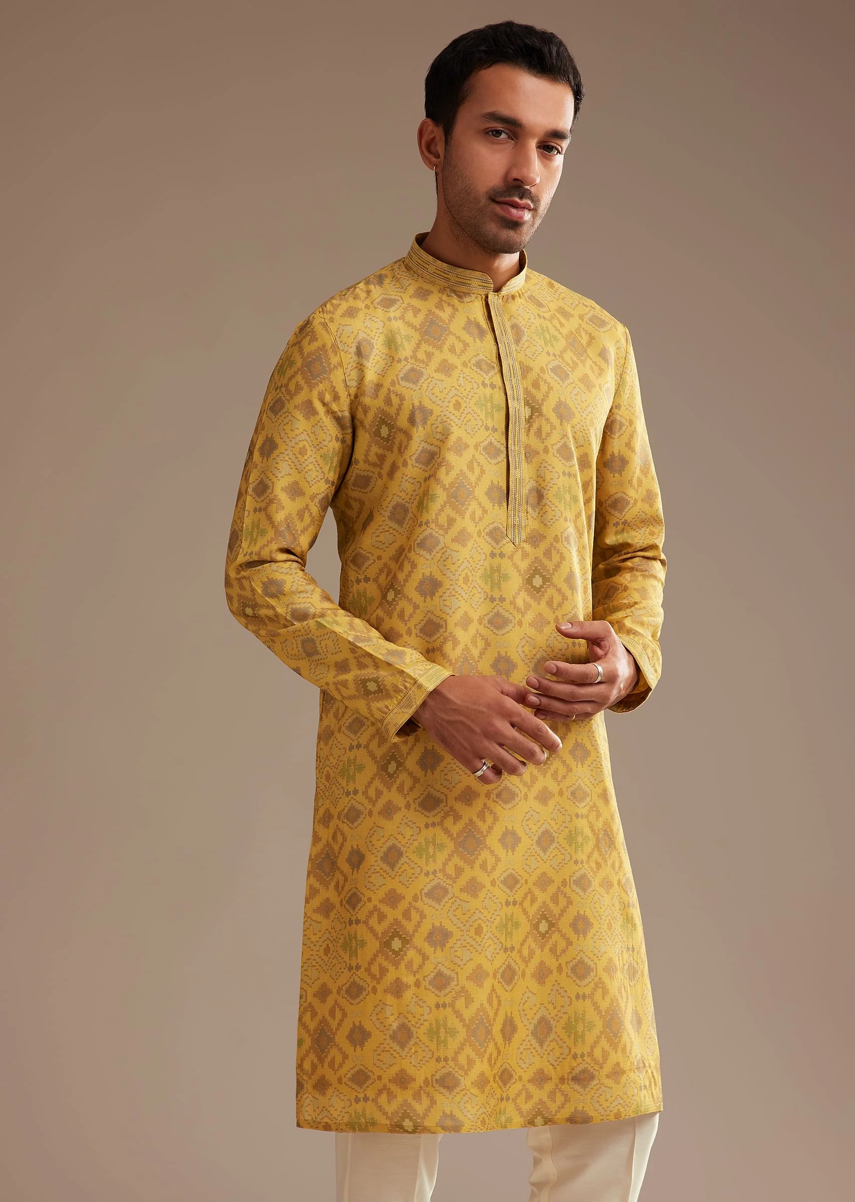 Mustard Yellow Kurta Set with Geometric Print - Image 4