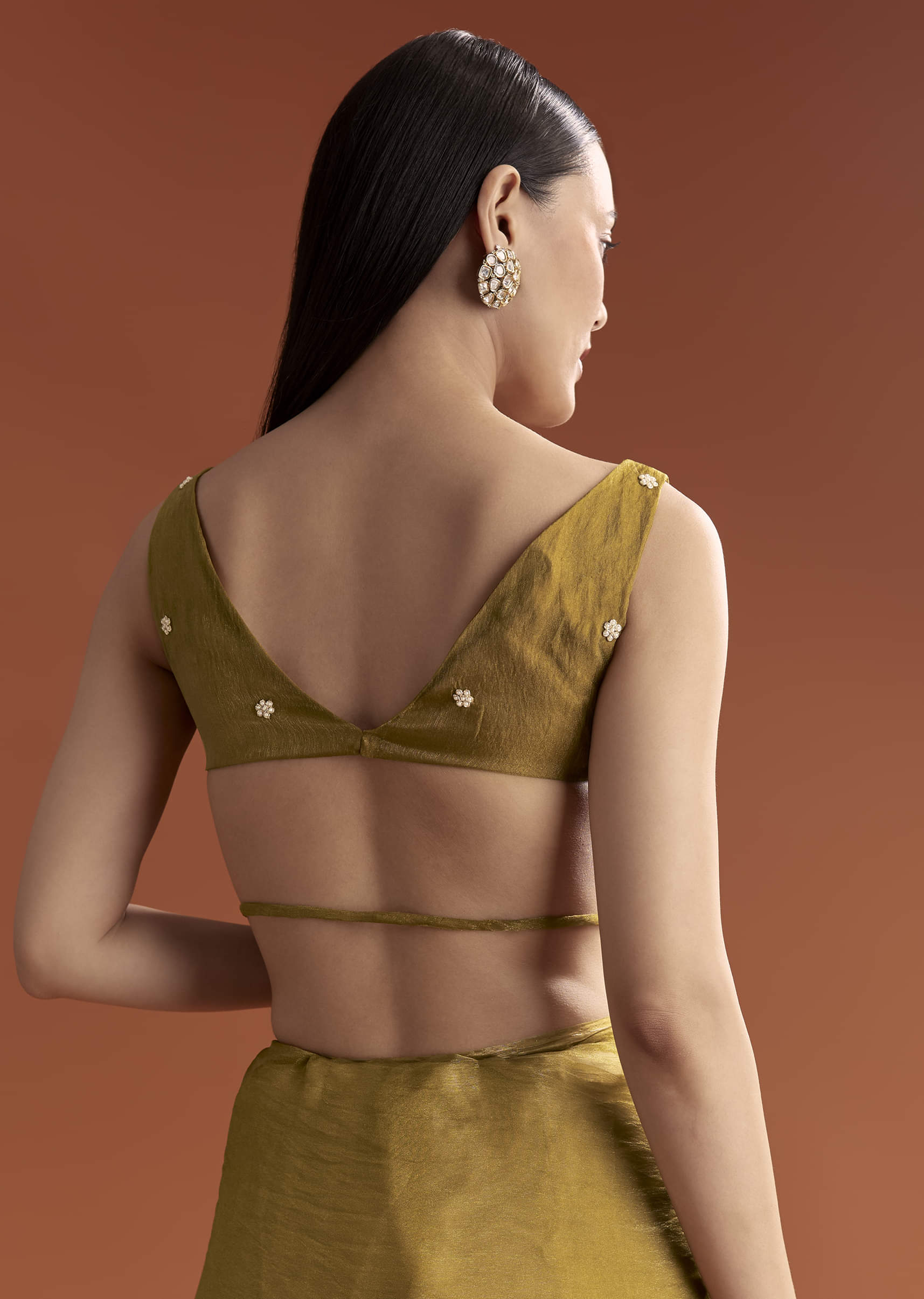 Mustard Yellow Tissue Saree With Floral Butti Embroidery - Image 7