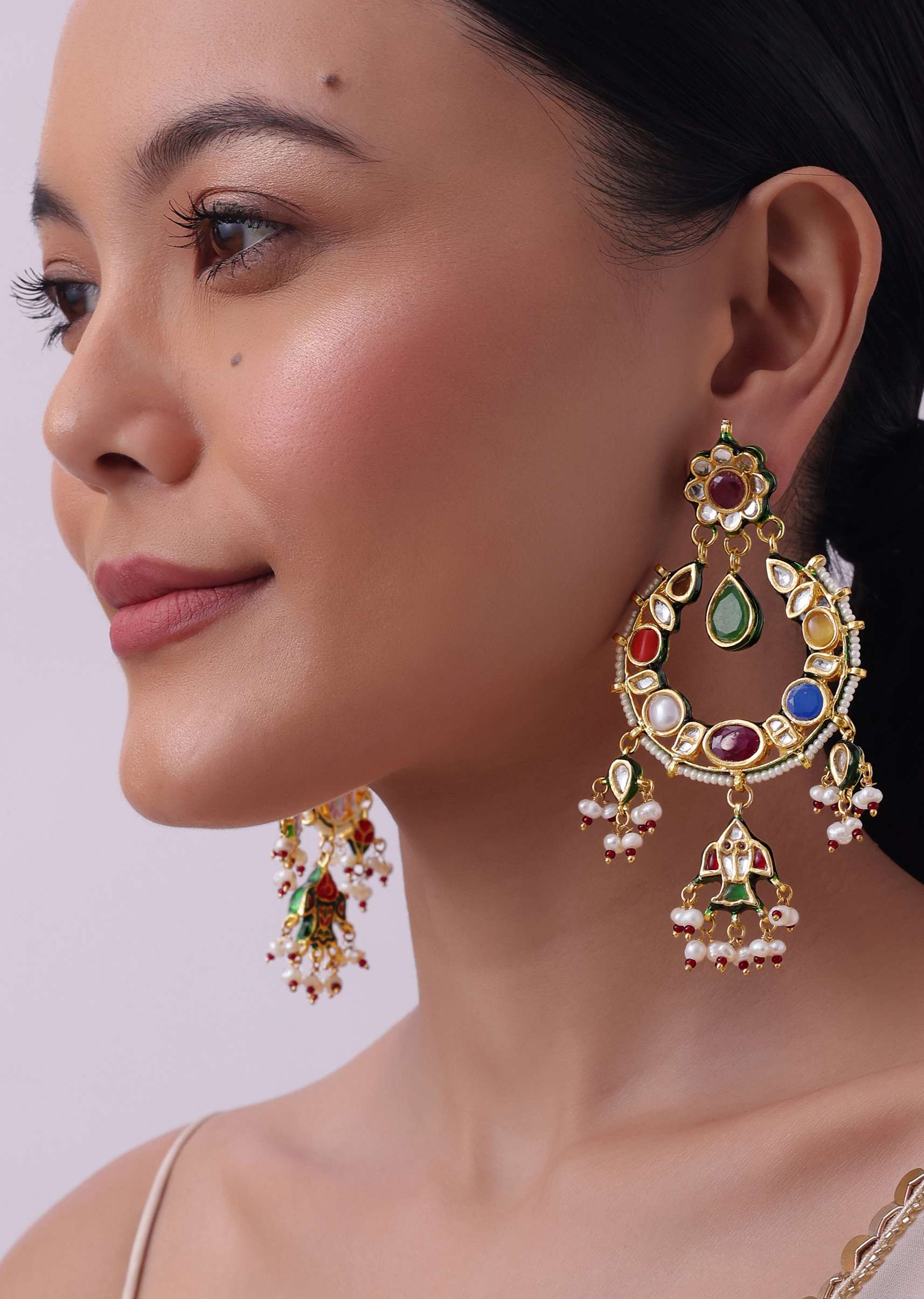 Navratna Kundan Chandbalis In Gold Finish Mix Metal - Image 4