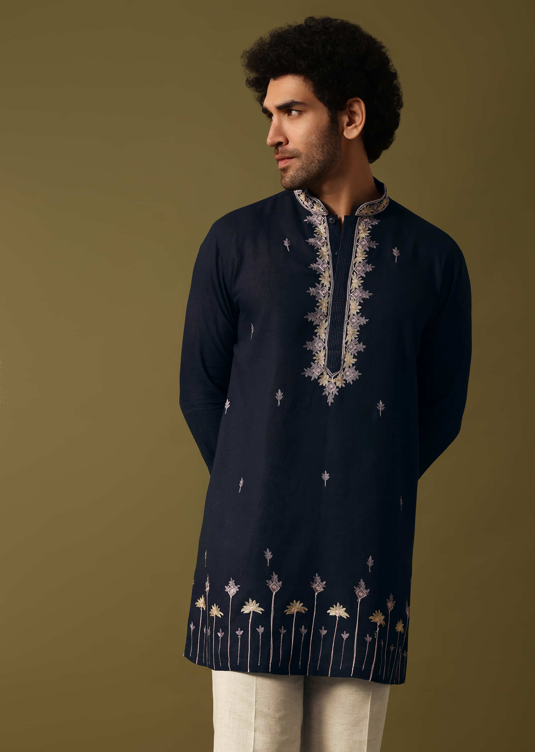 Navy Blue Cotton Kurta Set With Resham Work For Men - Image 3