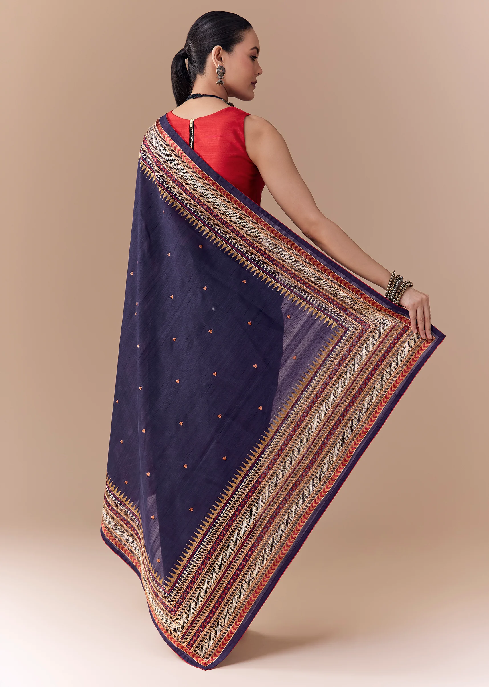 Navy Blue Cotton Linen Woven Saree with Blouse Fabric - Image 4