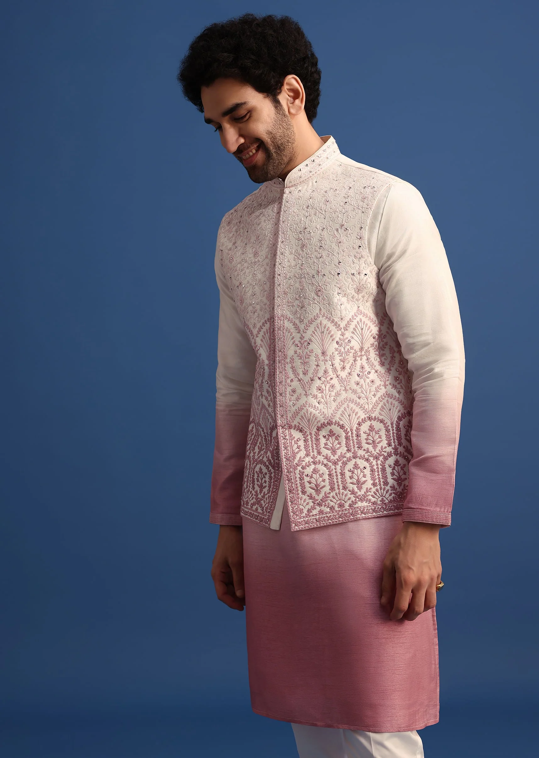 Off White And Pink Ombre Kurta Set With Mirror Work Jacket - Image 4
