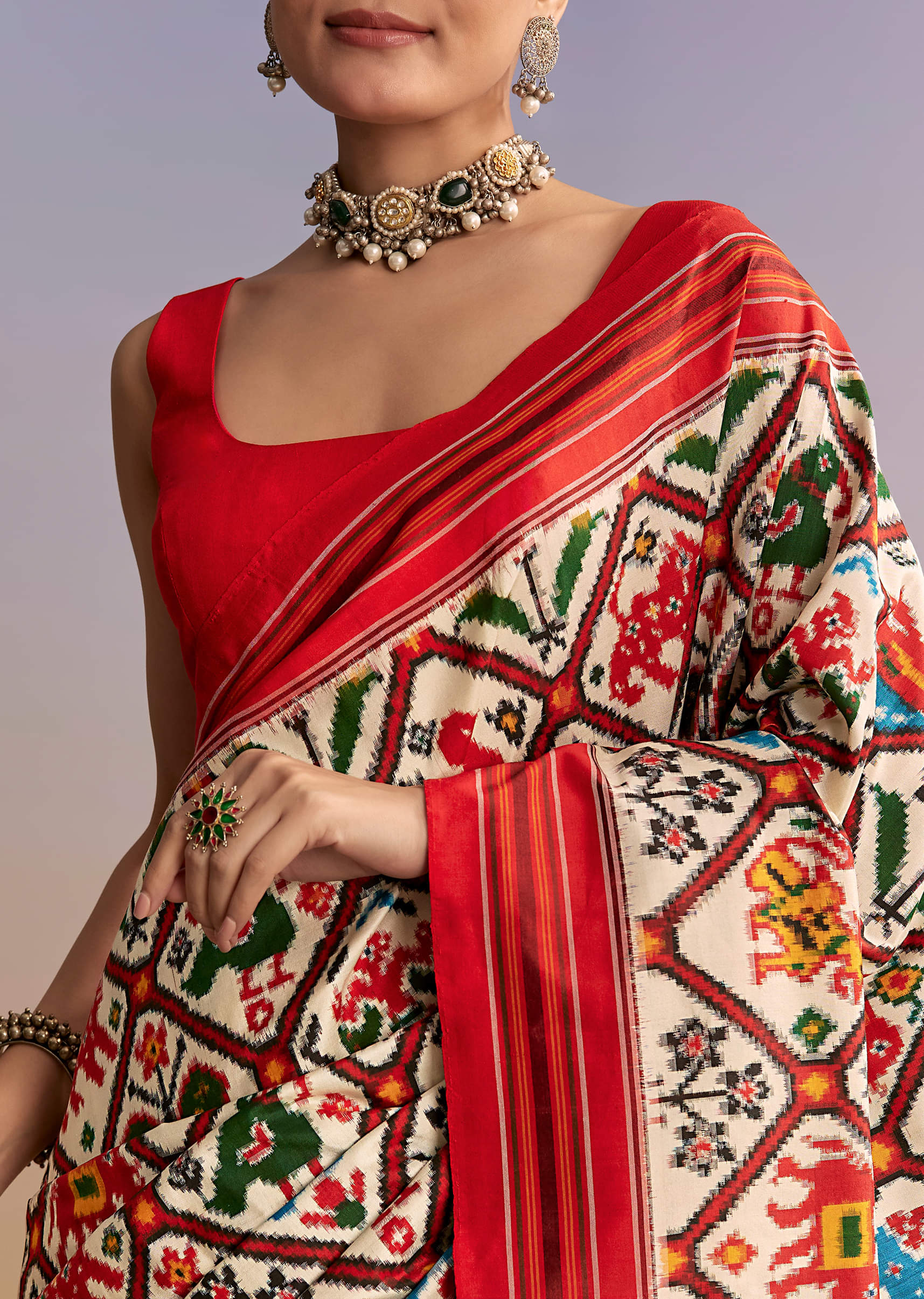 Off White And Ruby Red Double Ikkat Handwoven Patola Saree - Image 2