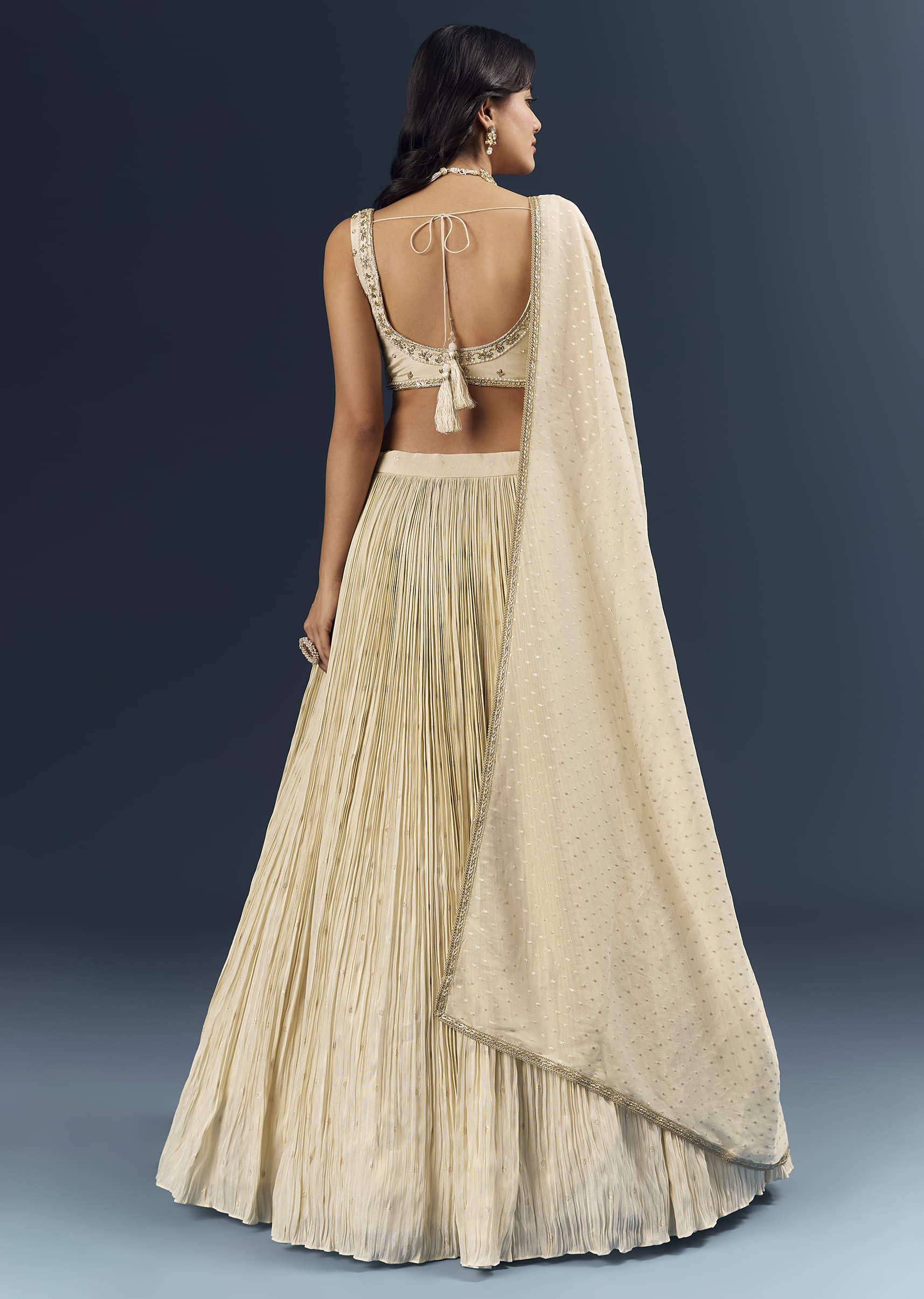 Off White Banarasi Silk Bridesmaid Lehenga With Intricate Hand Embroidery - Image 2