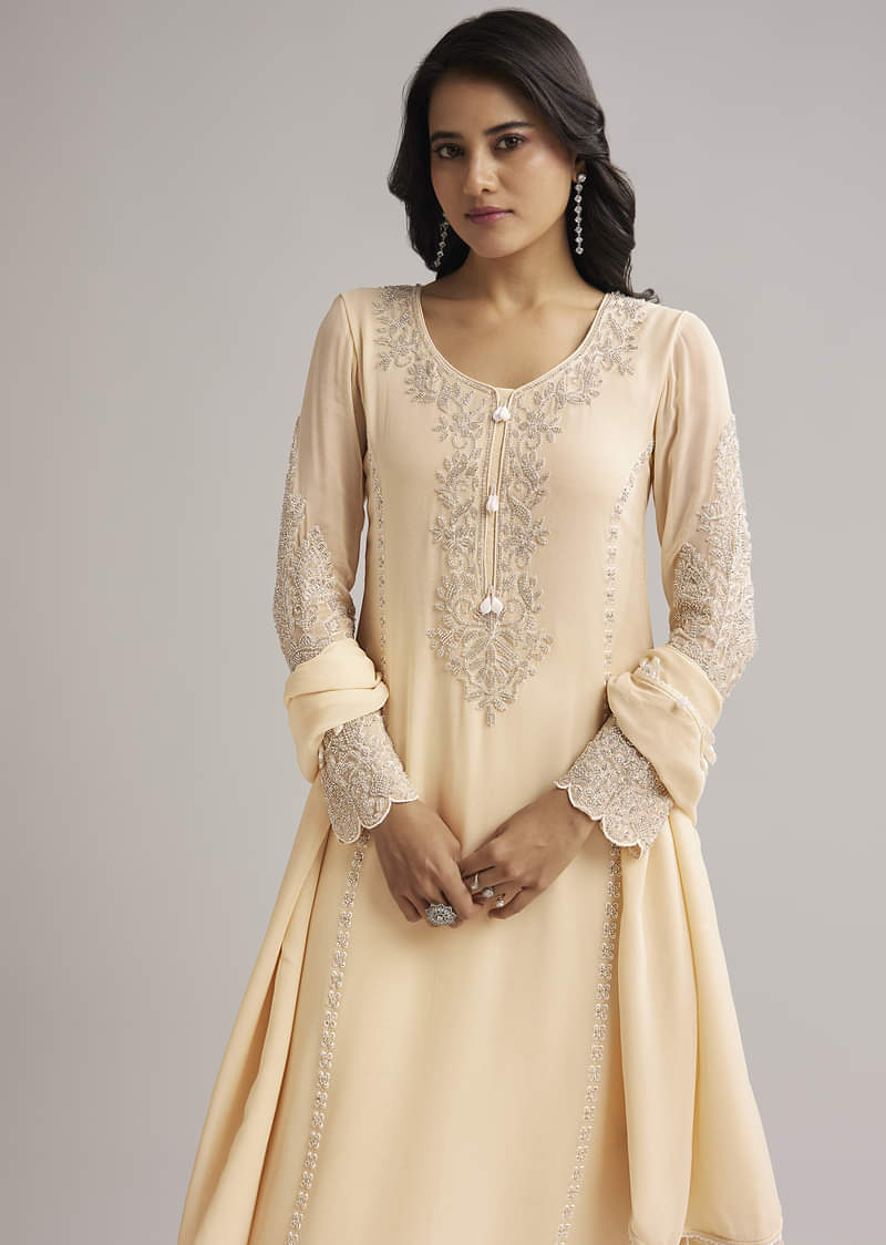 Off White Beaded Kurti Pant Set With Dupatta - Image 3