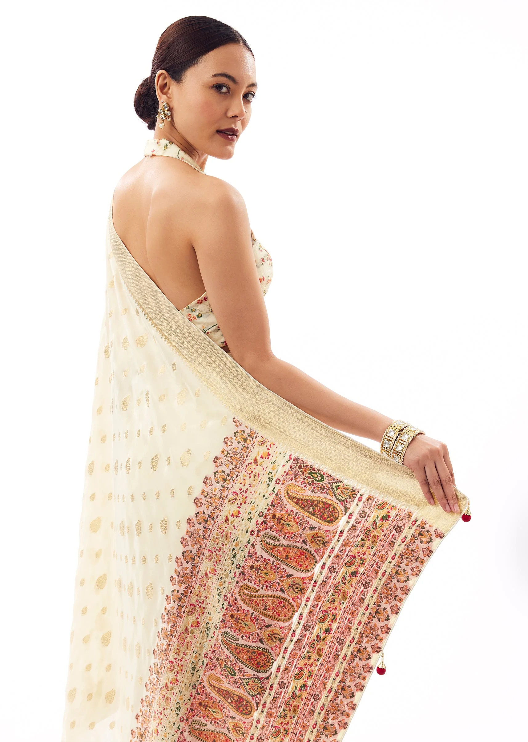 Off-White Dola Silk Woven Saree With Golden Butti And Multicolour Brocade Jaal Pallu - Image 6