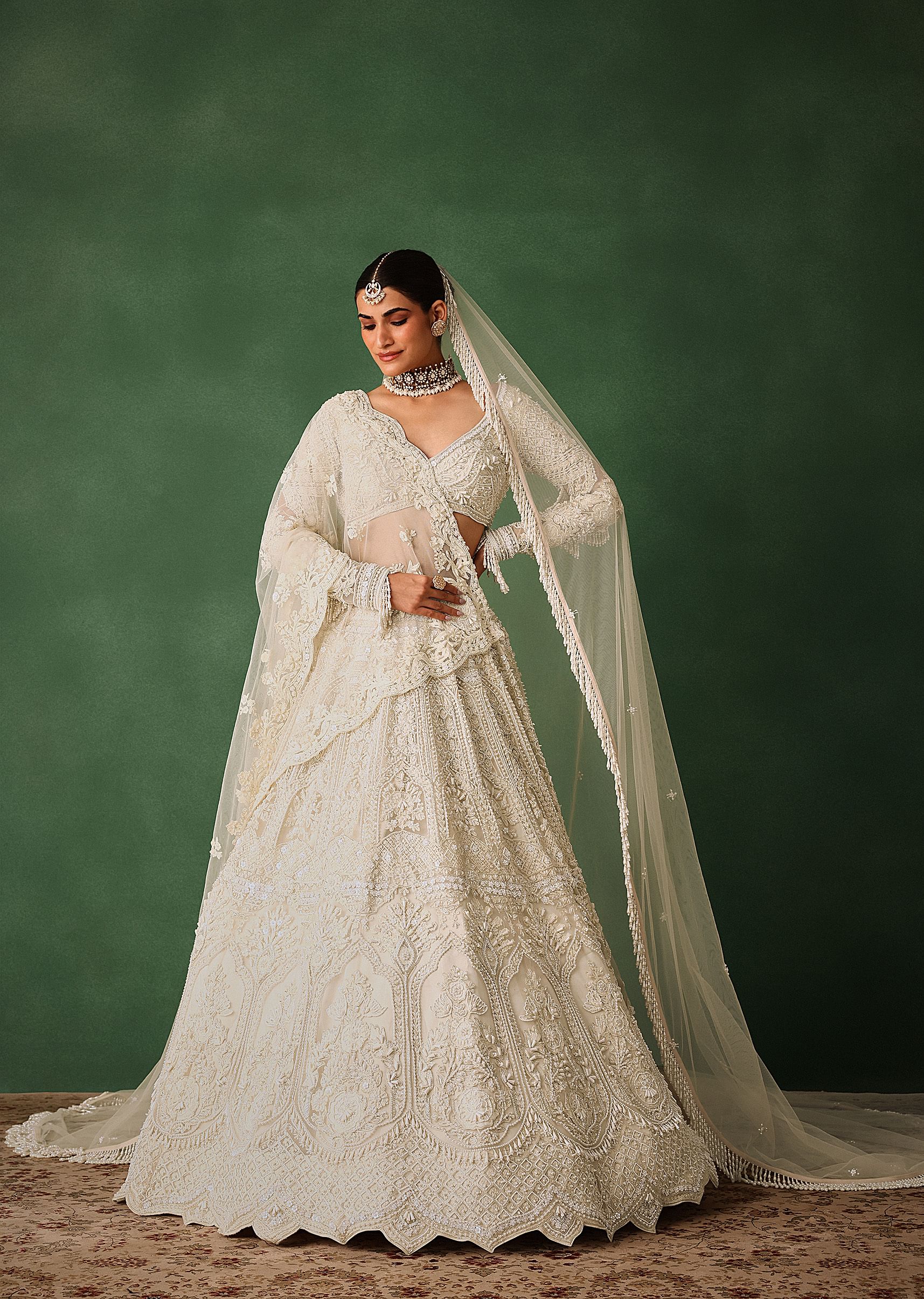 Off White Pearl Embroidered Lehenga Set With Dupatta - Image 4