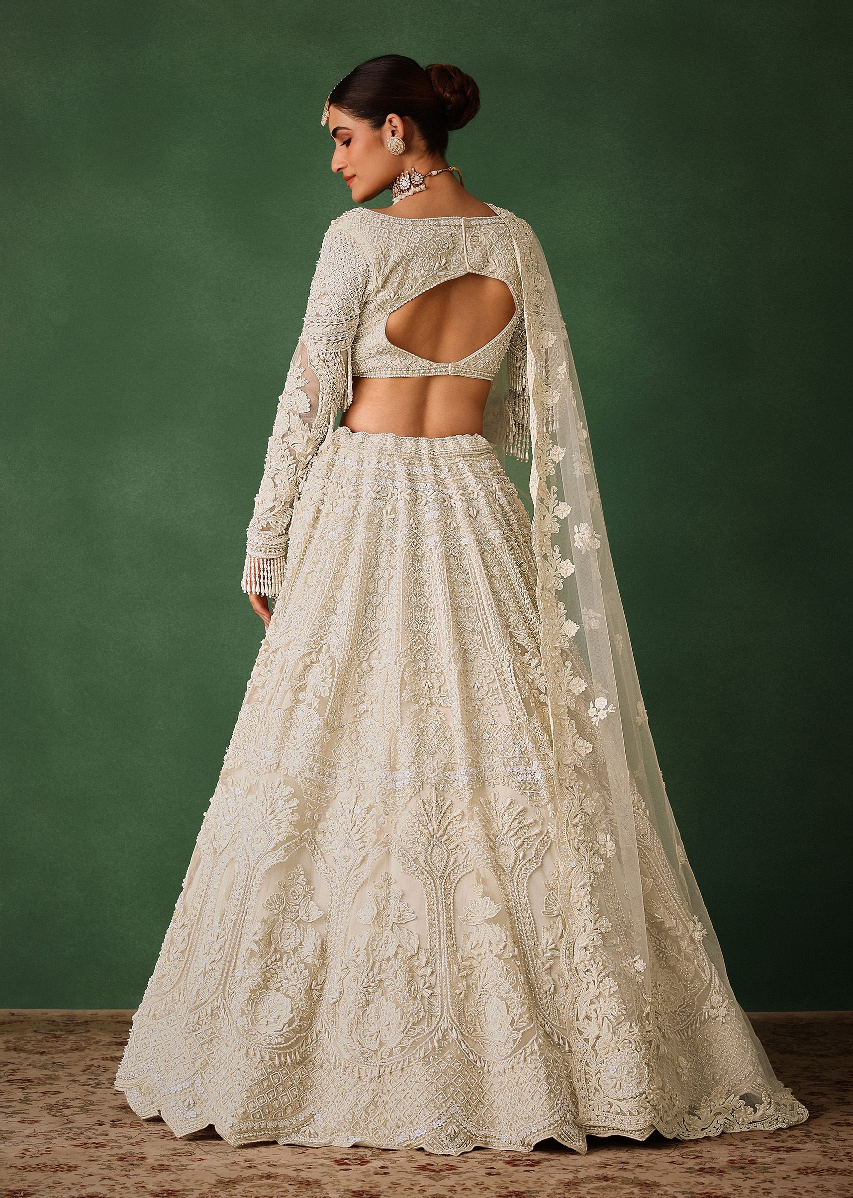 Off White Pearl Embroidered Lehenga Set With Dupatta - Image 7