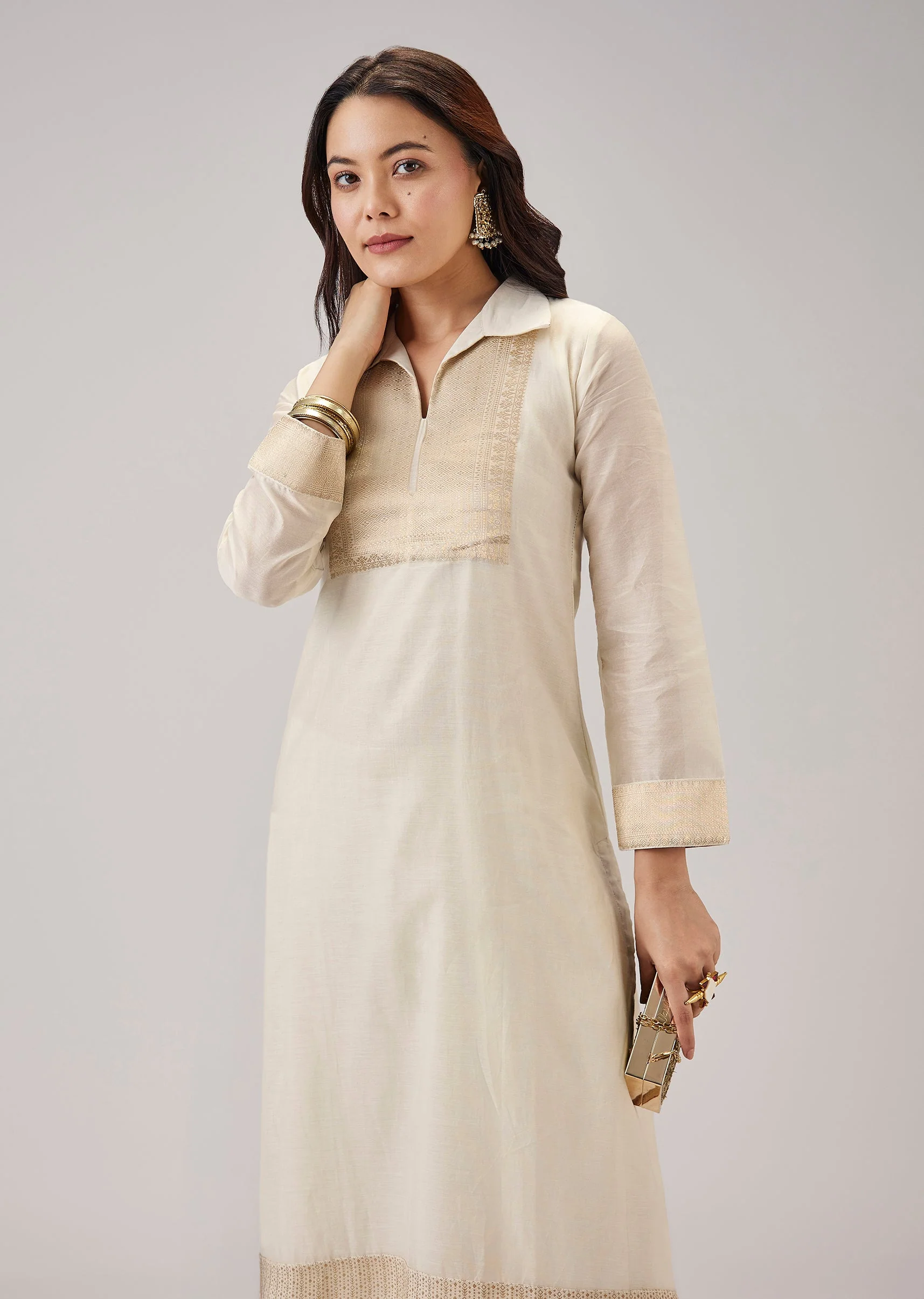 Off White Weaved Chanderi Kurta Set - Image 4