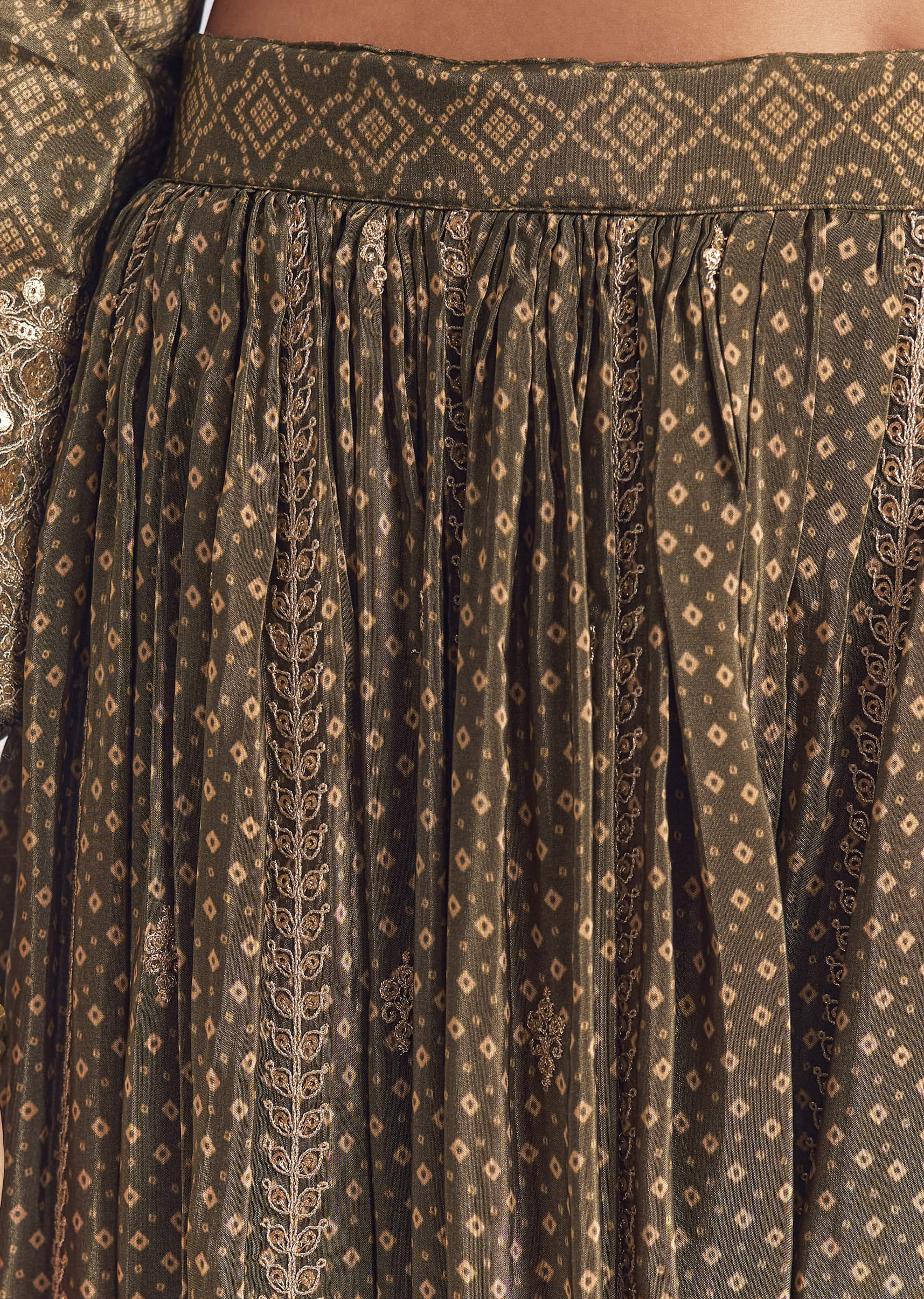 Olive Crepe Bandhani Palazzo Suit With Zari And Sequins Work - Image 6