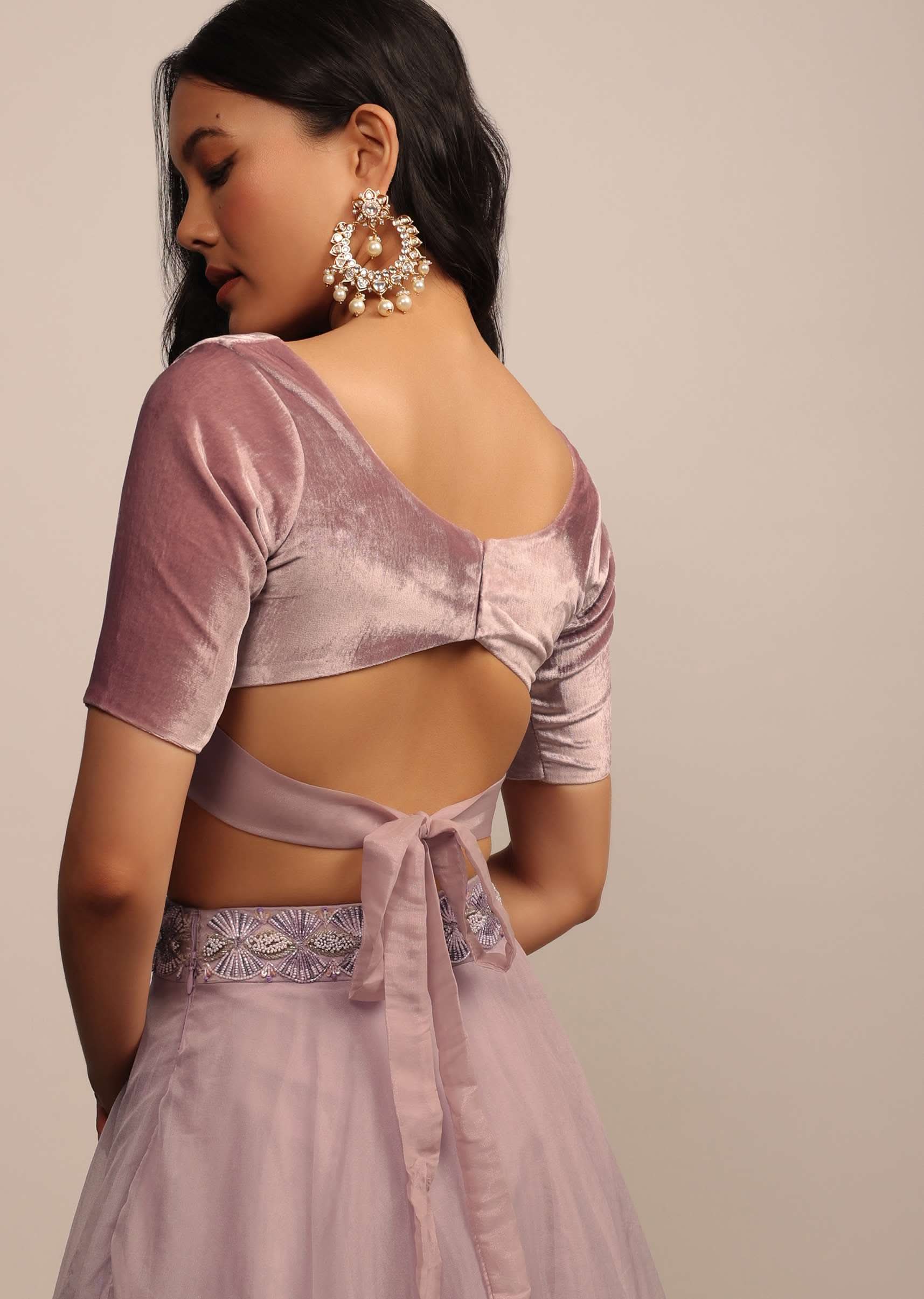Onion Pink Half Sleeves Blouse in Velvet With Sweetheart Neckline - Image 2