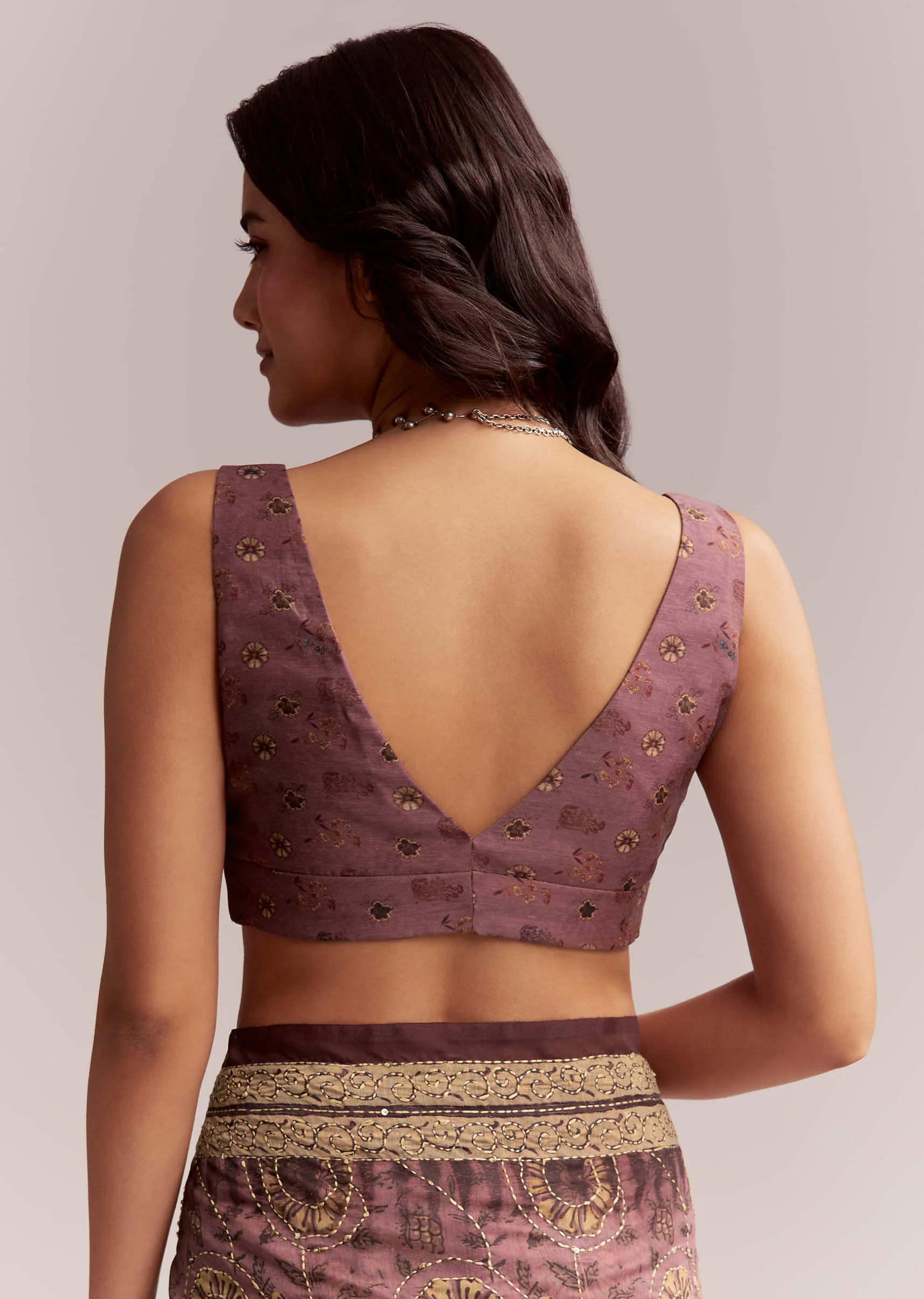 Onion Pink Linen Printed Saree With Traditional Ajrakh Print - Image 8