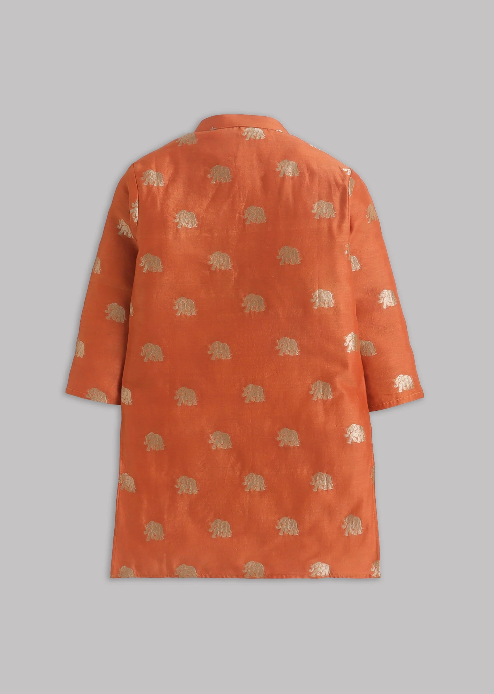 Orange Chanderi Kurta Set With Zari Detail - Image 3