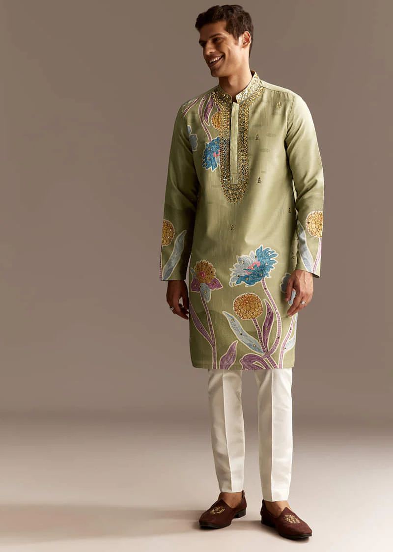 Pastel Green Mirror Work Kurta Set - Image 3
