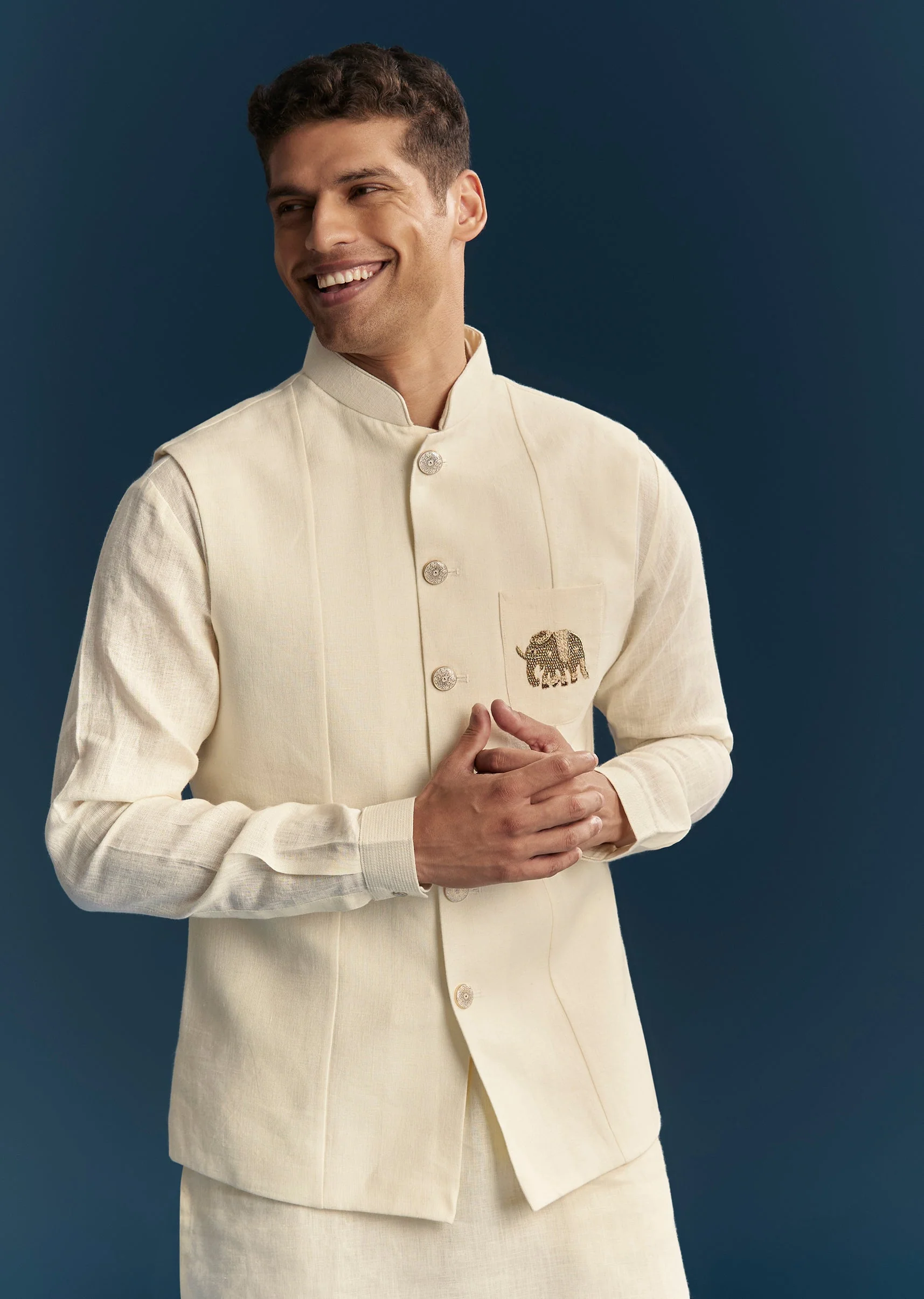 Pastel Off White Silk Kurta Jacket Set With Minimal Thread Detail - Image 4