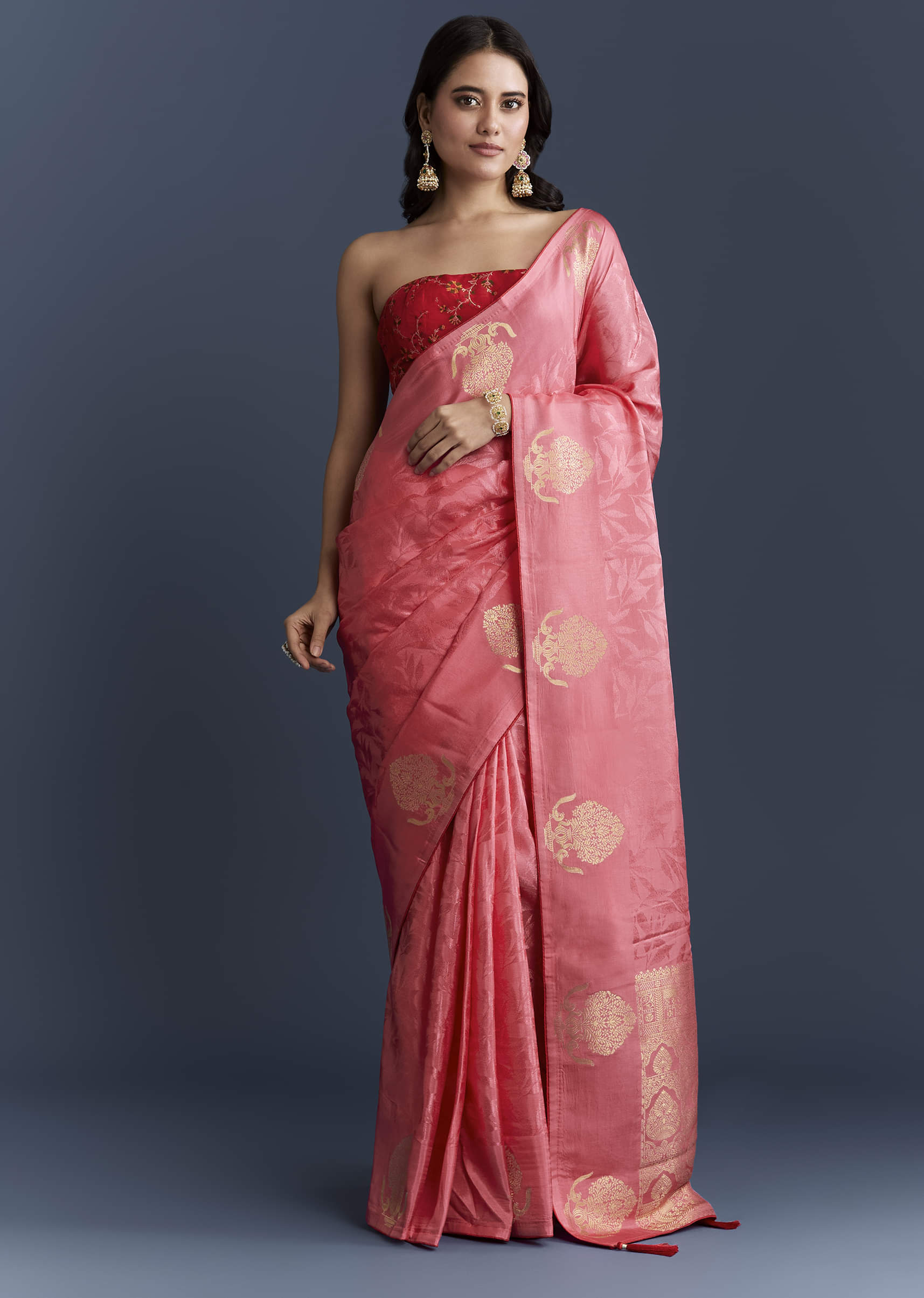 Peach Jacquard Woven Saree With Zari Work - Image 3